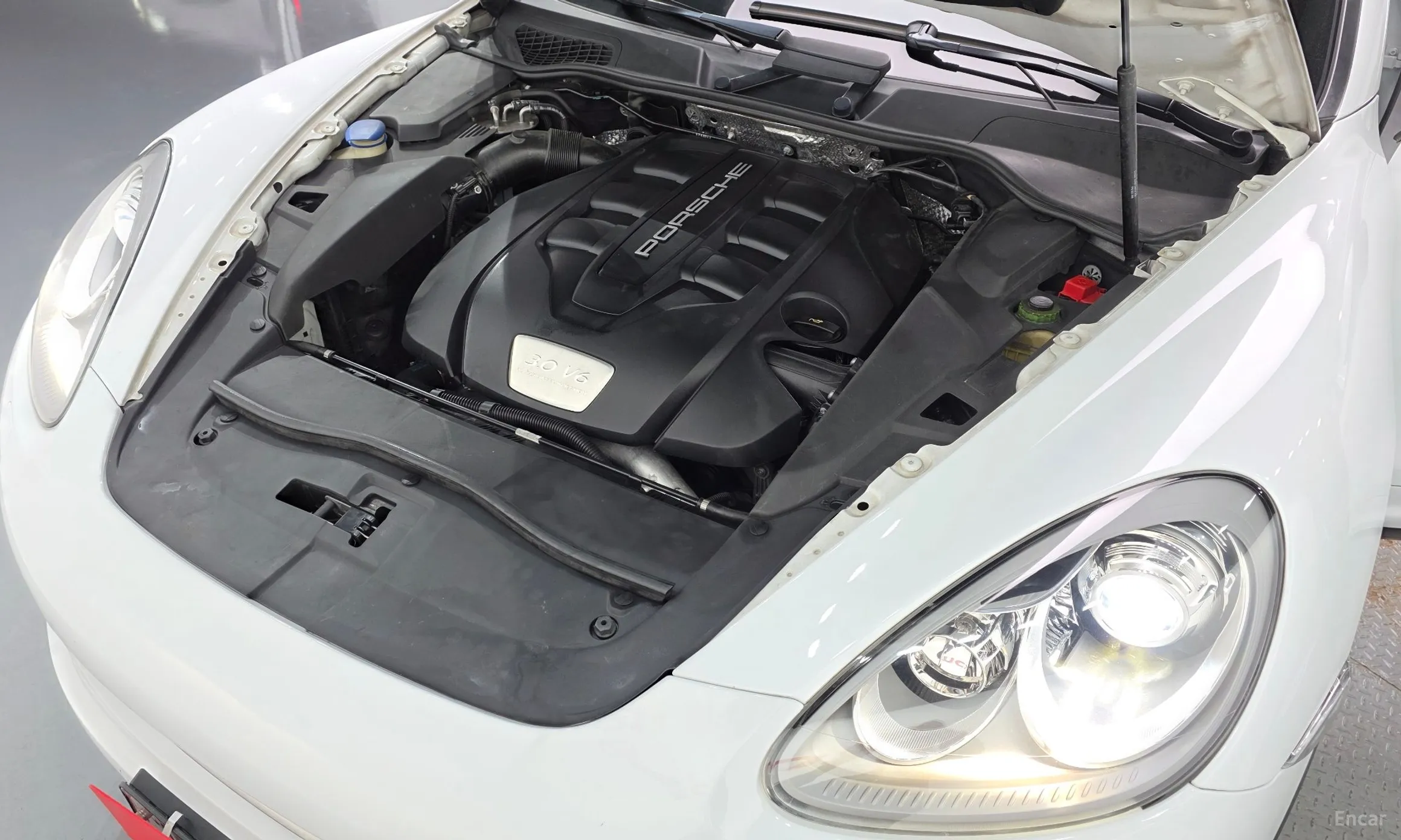Porsche New Cayenne превью 6