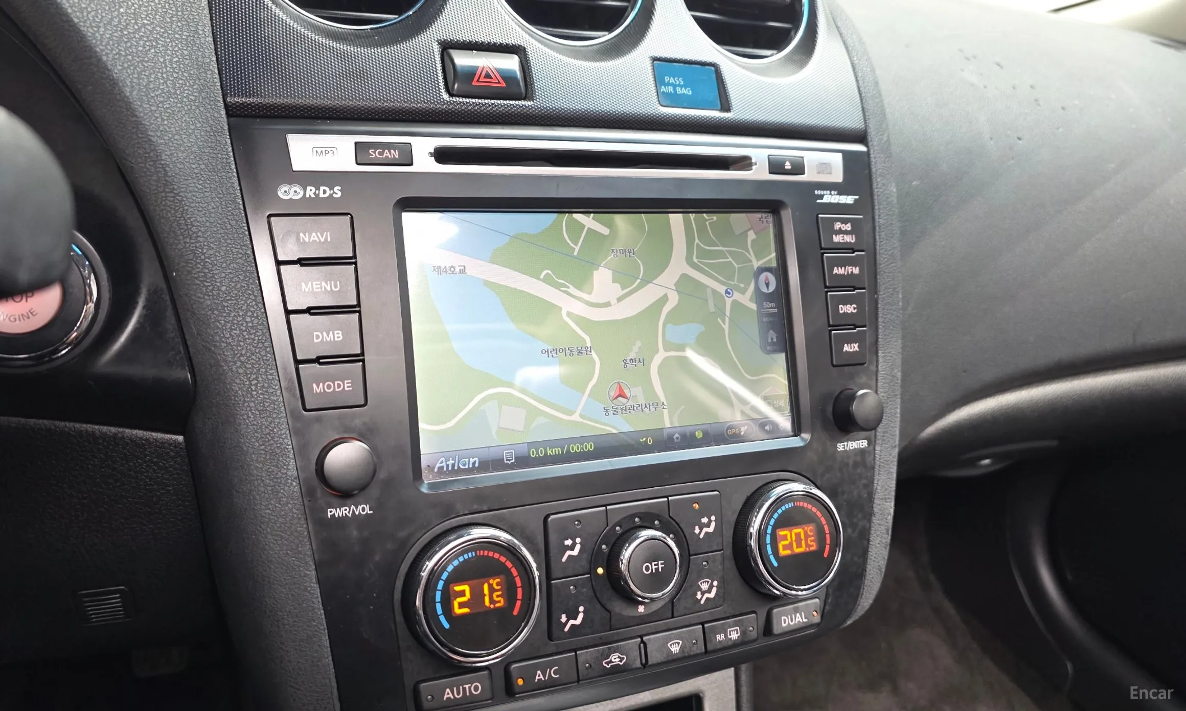 Nissan Altima превью 13