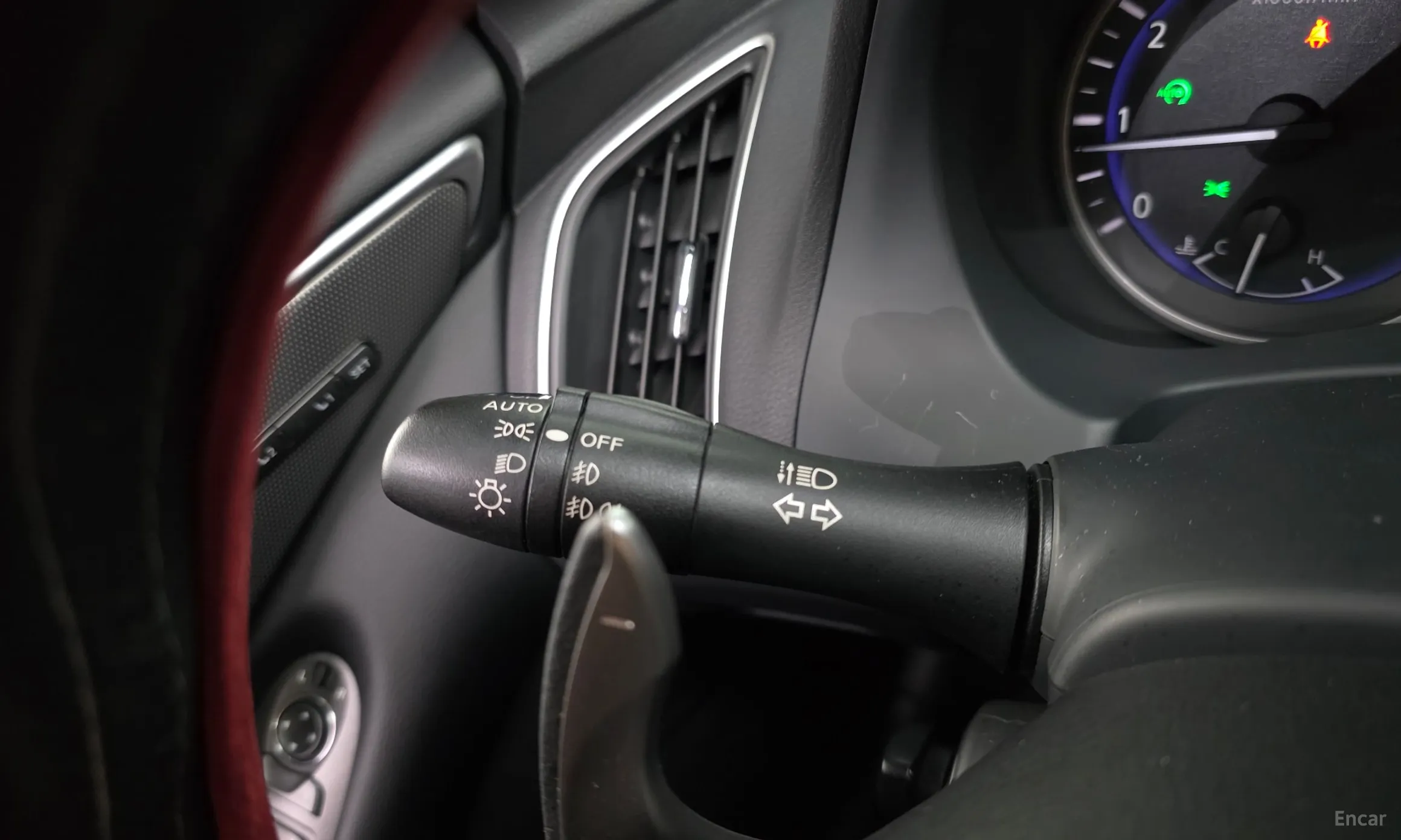 Infiniti Q50 превью 17