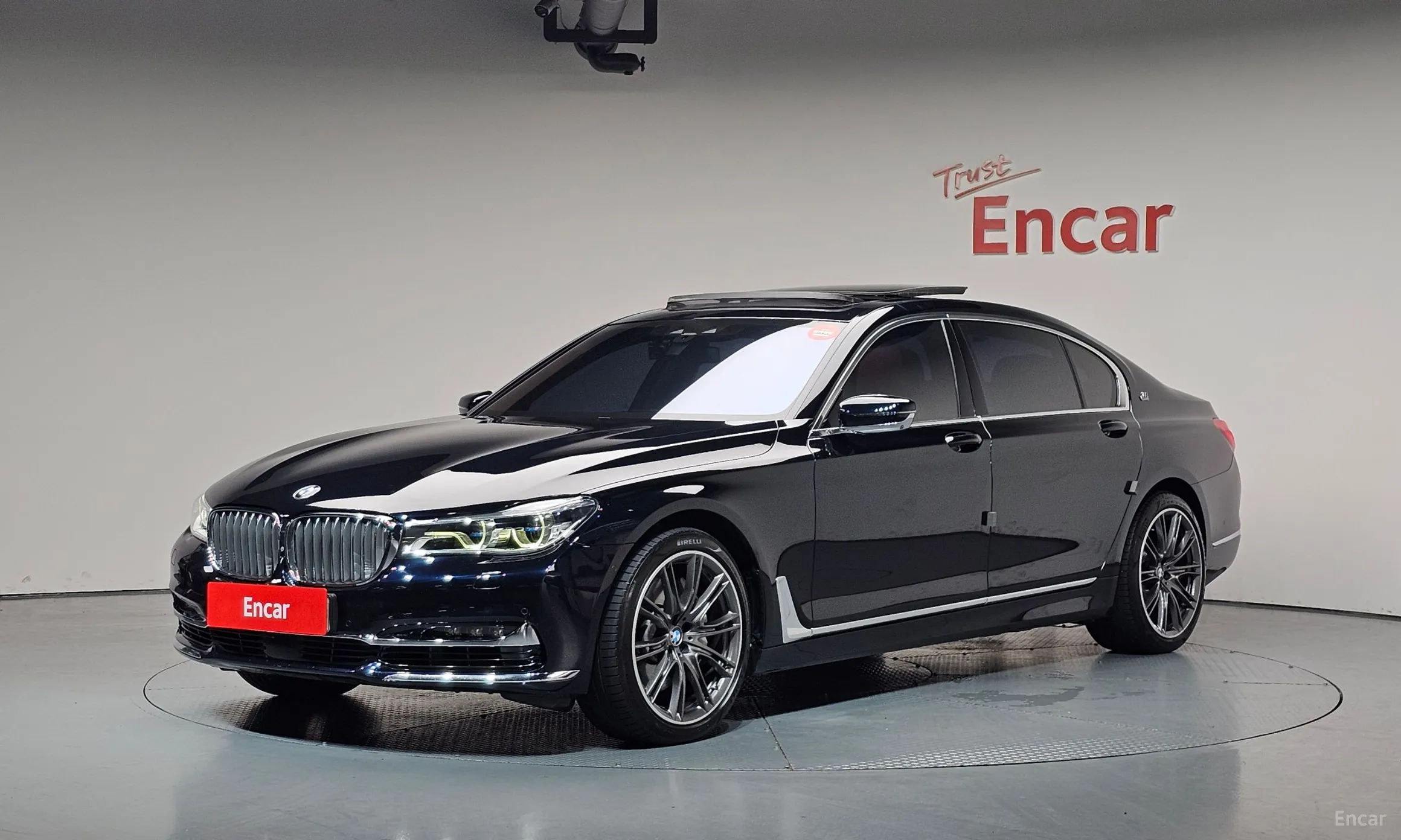 BMW 7 Series (G11)
