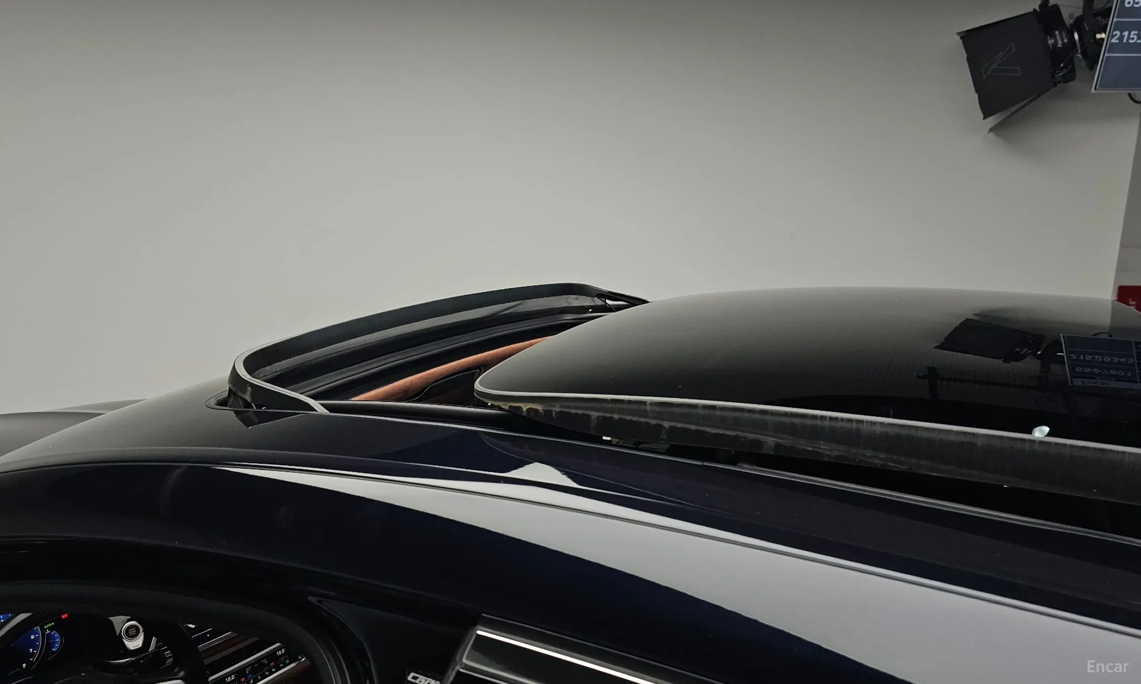 BMW 7 Series (G11) превью 16