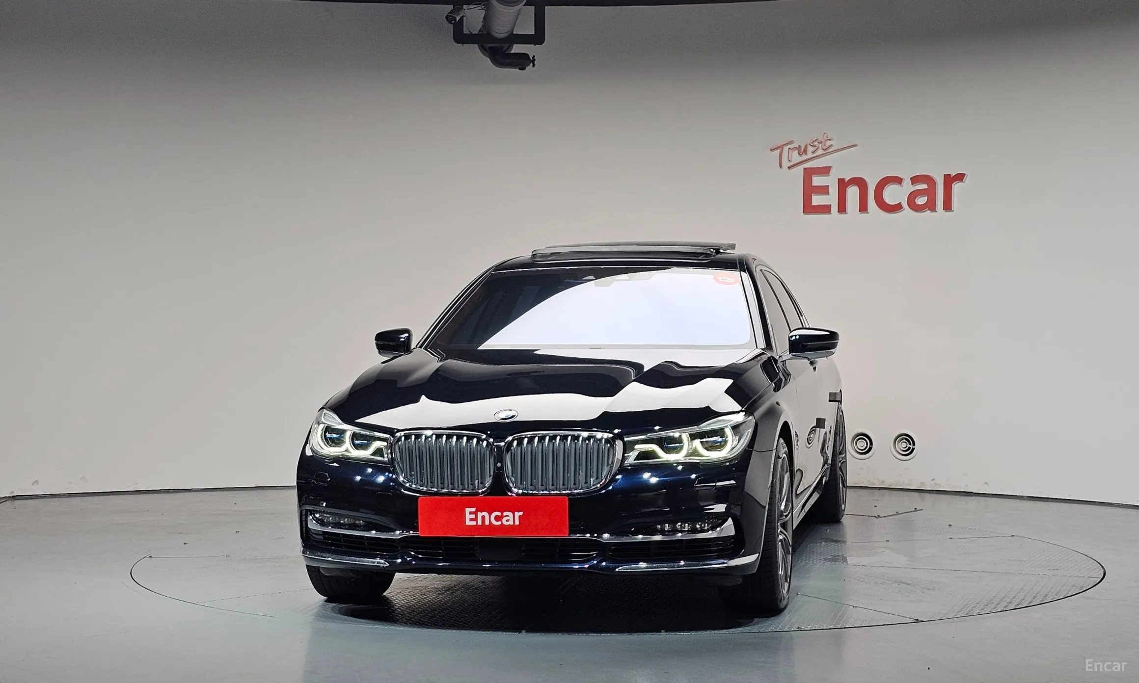 BMW 7 Series (G11) превью 3