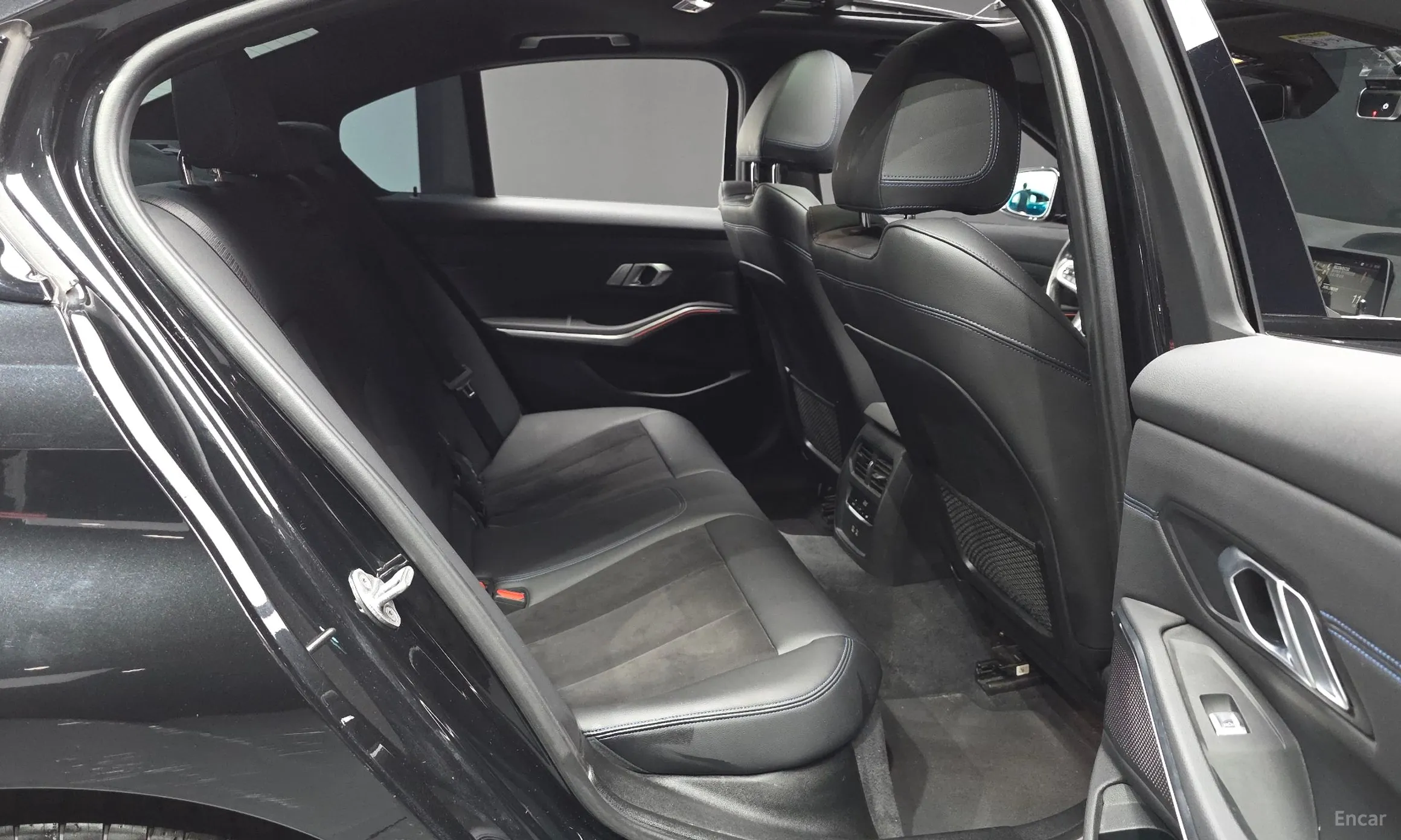 BMW 3 Series (G20) превью 11