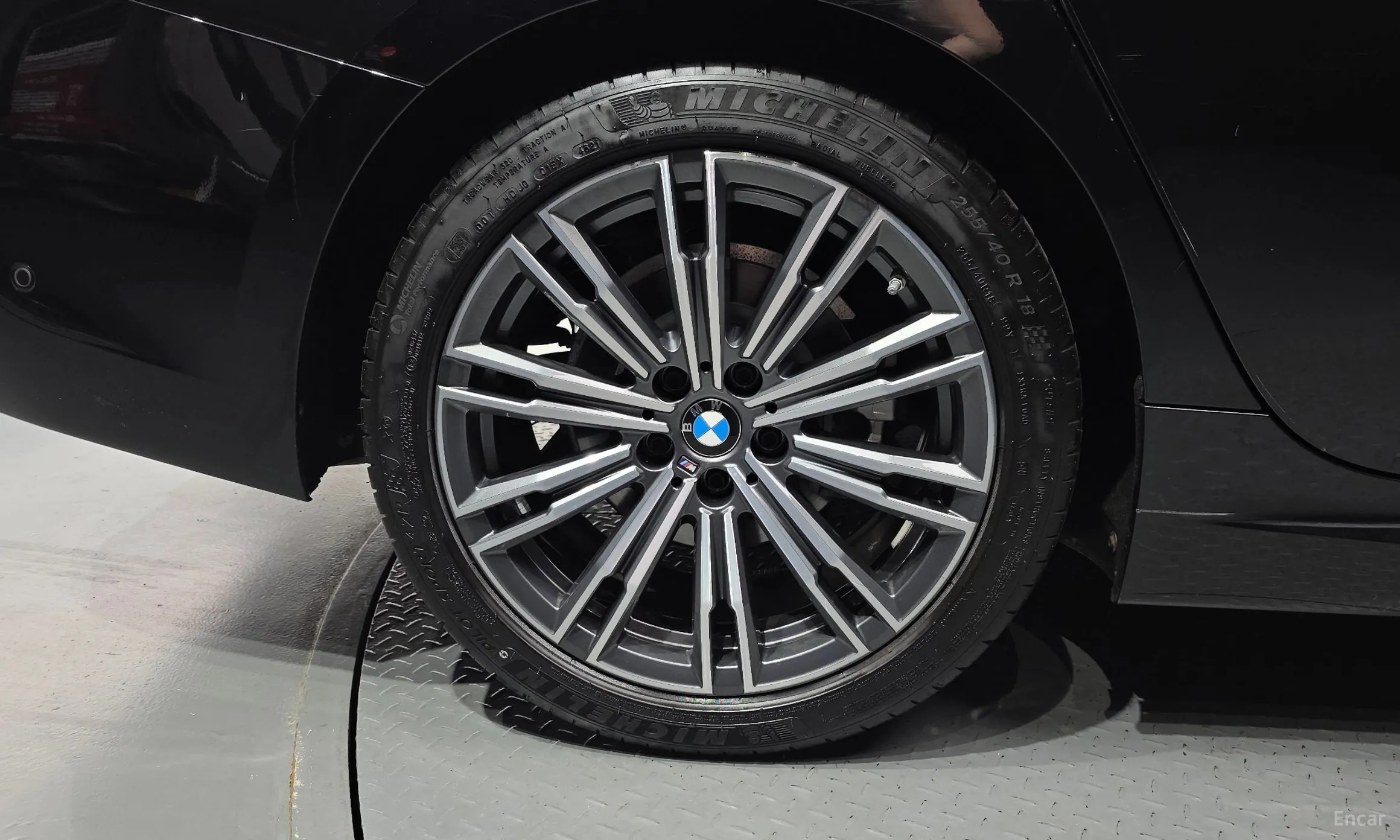 BMW 3 Series (G20) превью 5