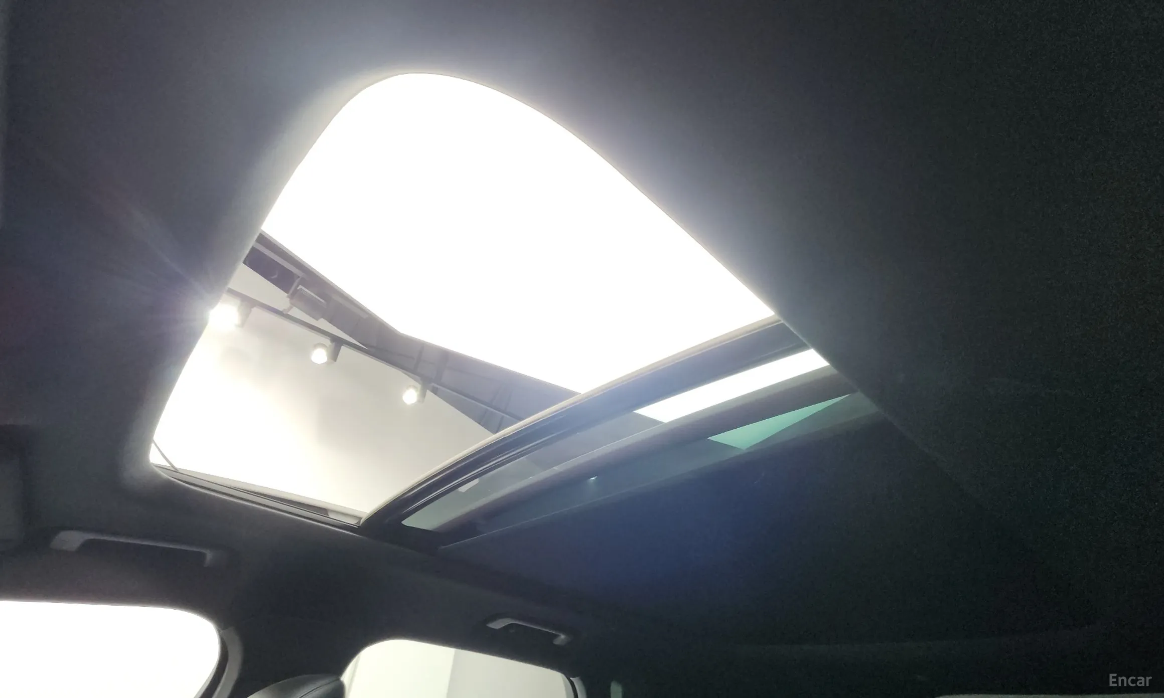 Lincoln MKC превью 17