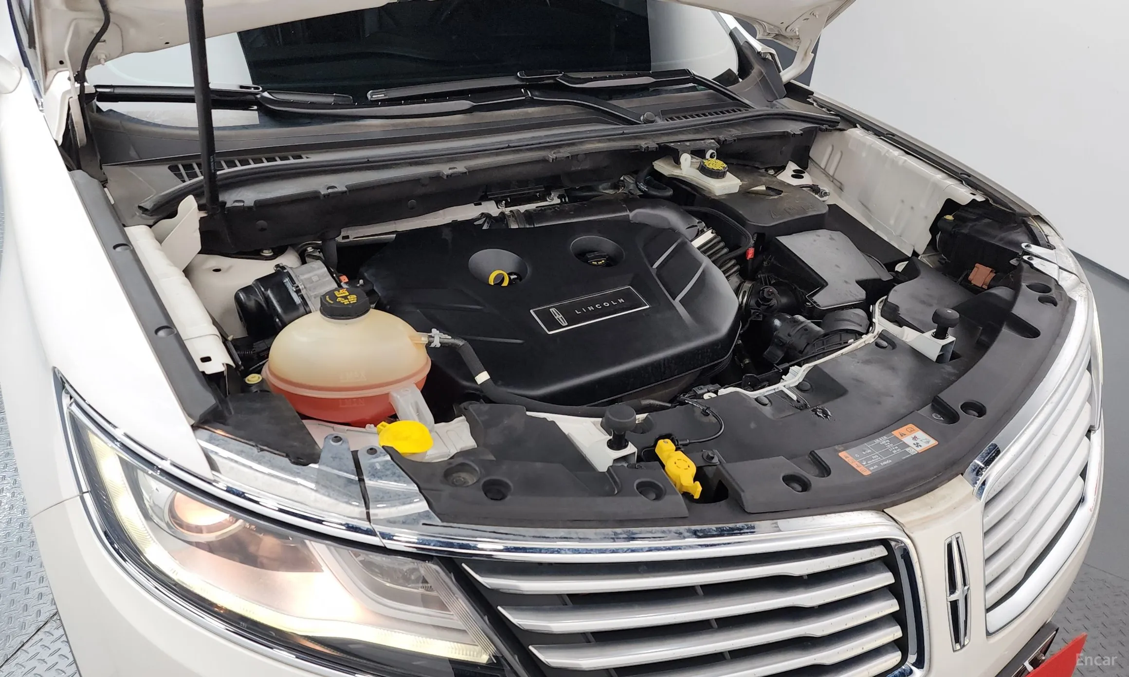 Lincoln MKC превью 6