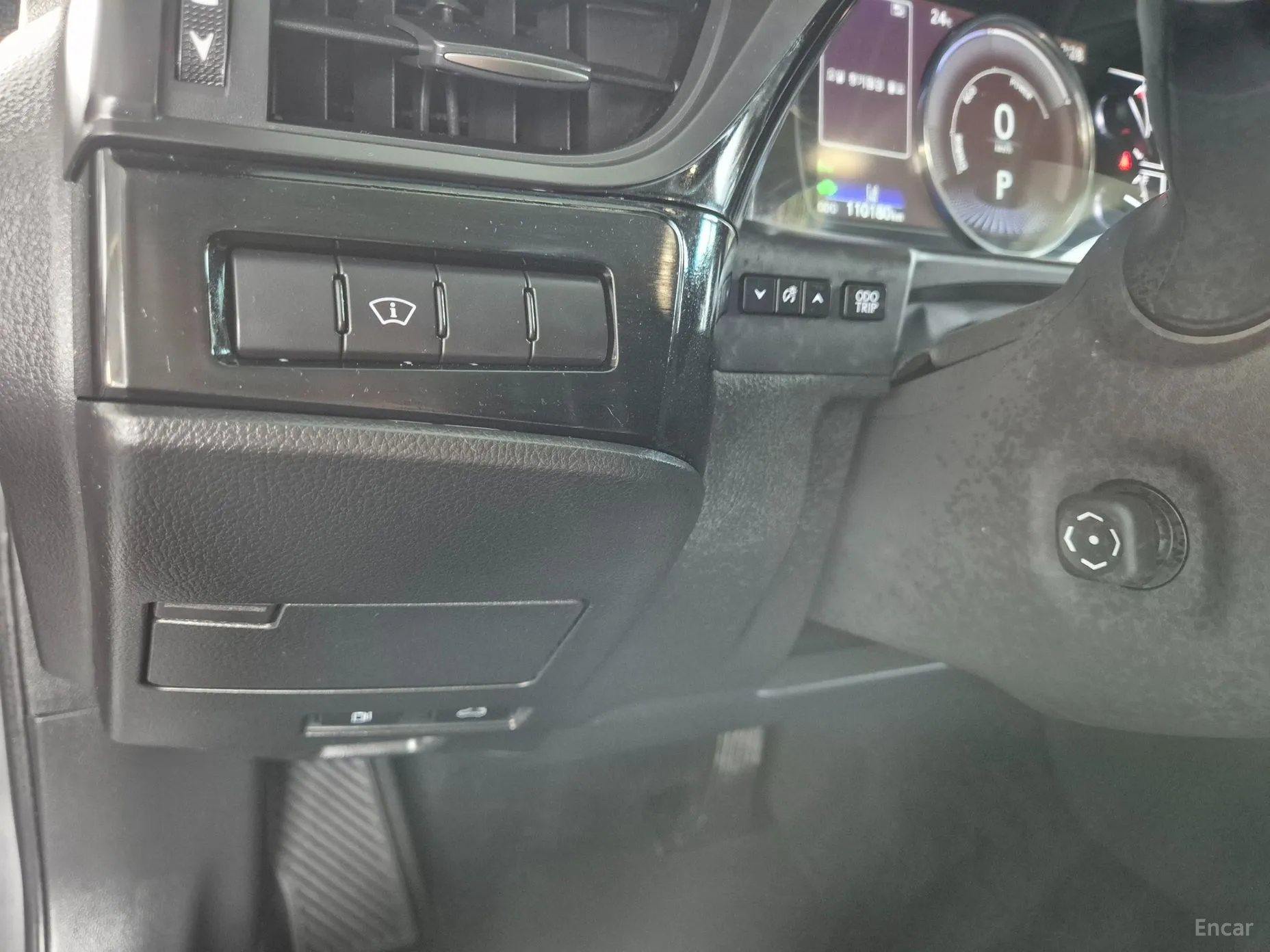 Lexus ES300h 7th Generation превью 12