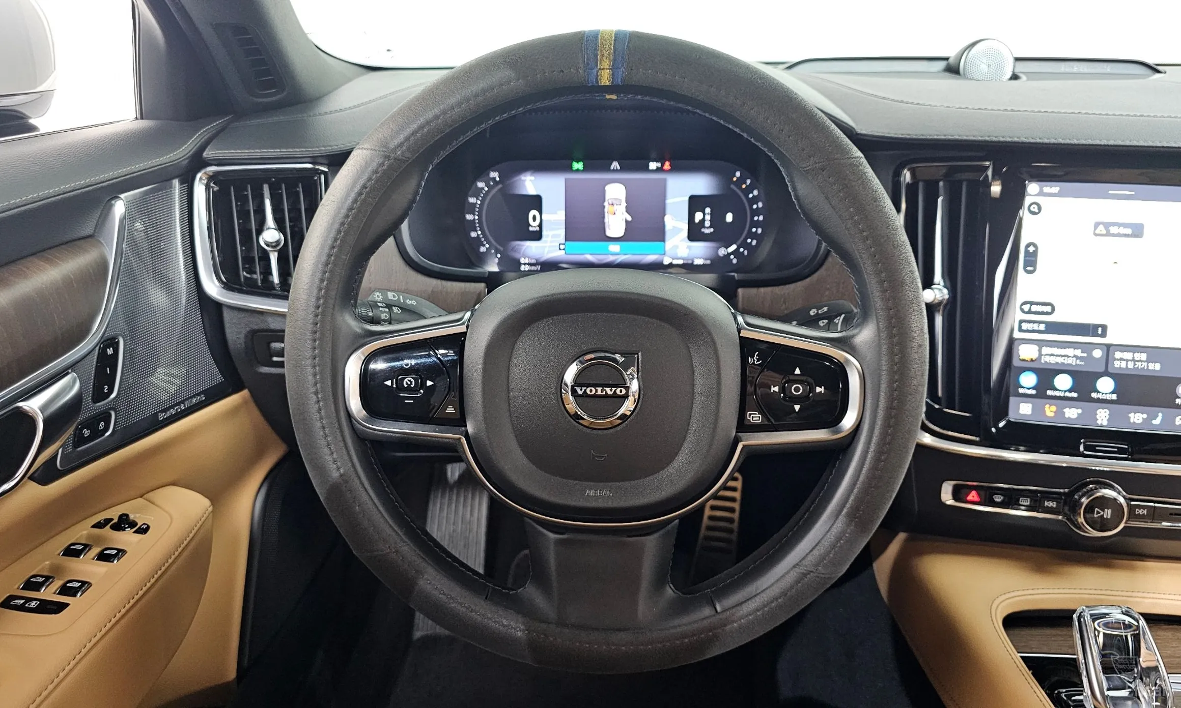 Volvo S90 превью 14