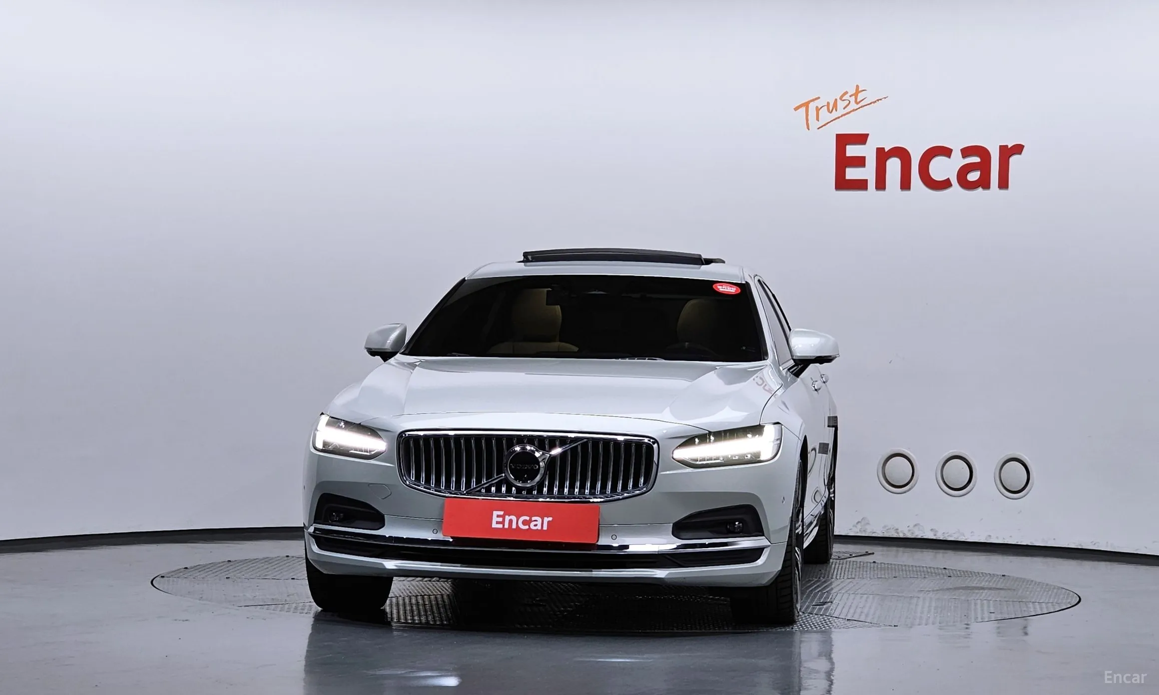 Volvo S90 превью 3