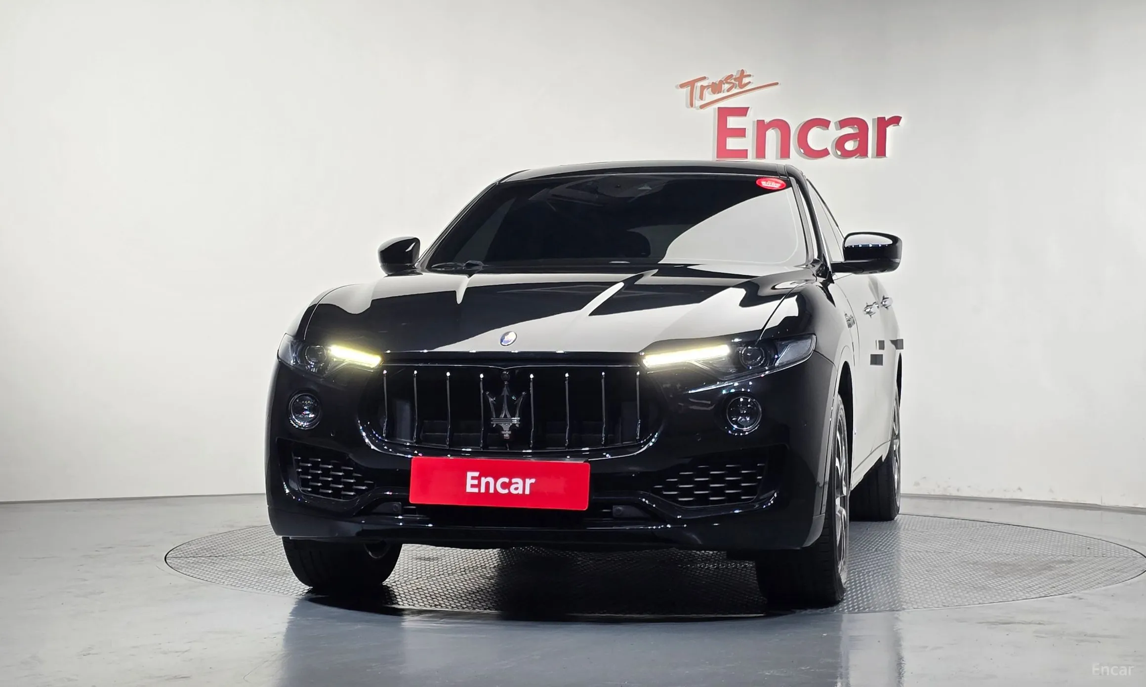 Maserati Levante превью 3
