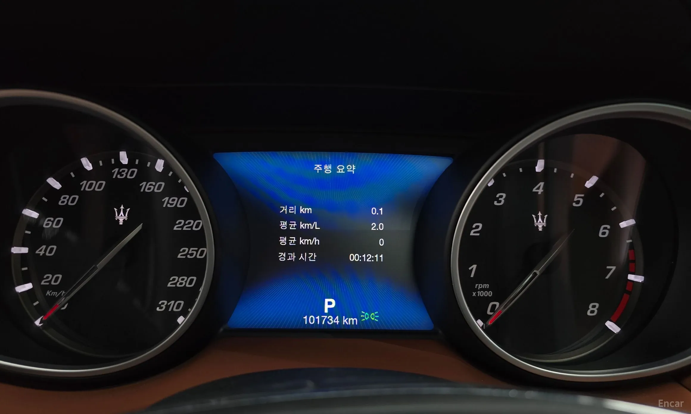 Maserati Levante превью 8