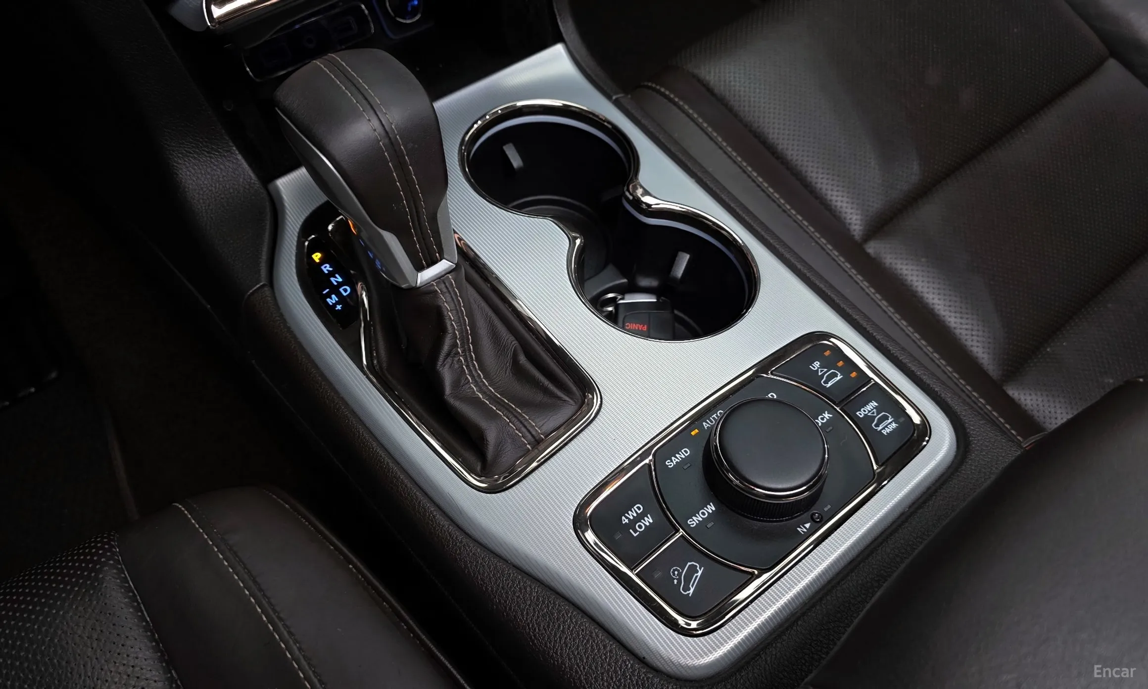 Jeep Grand Cherokee превью 9