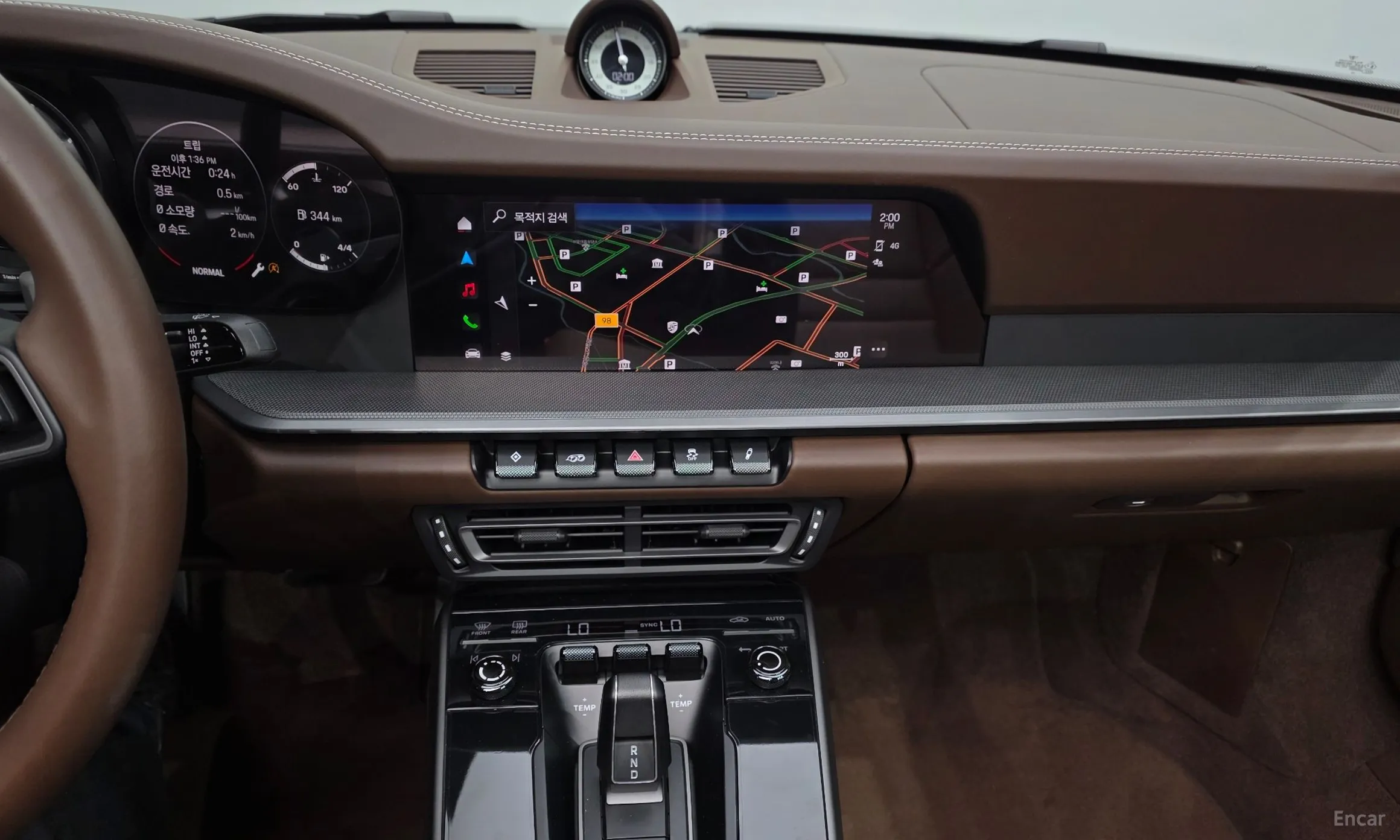 Porsche 911 (992) превью 14