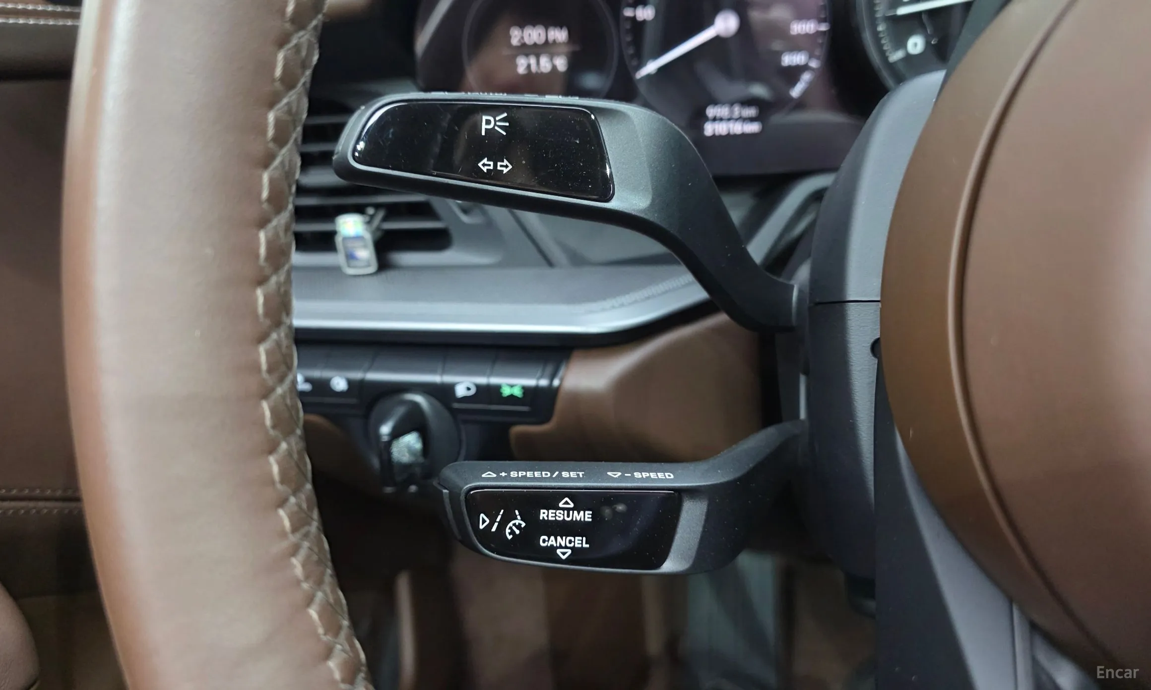 Porsche 911 (992) превью 15