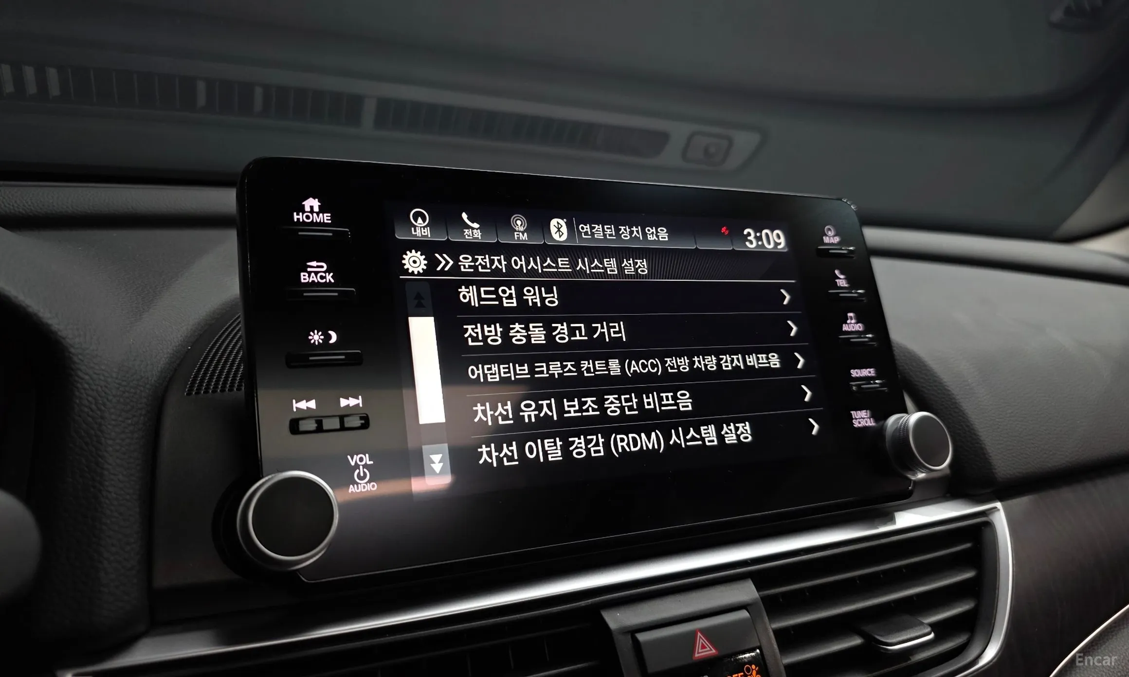 Honda Accord 10th Generation превью 16