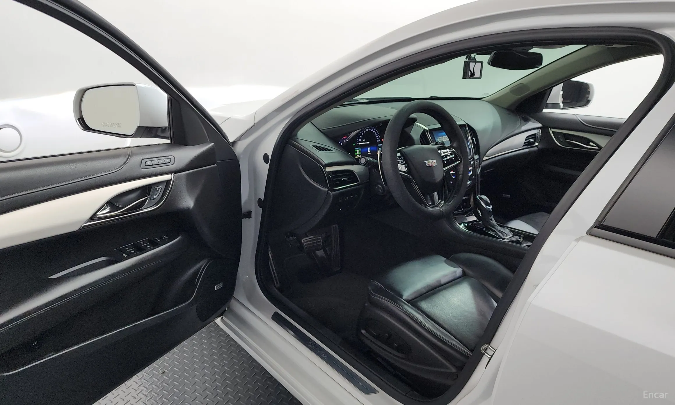 Cadillac Ats превью 10
