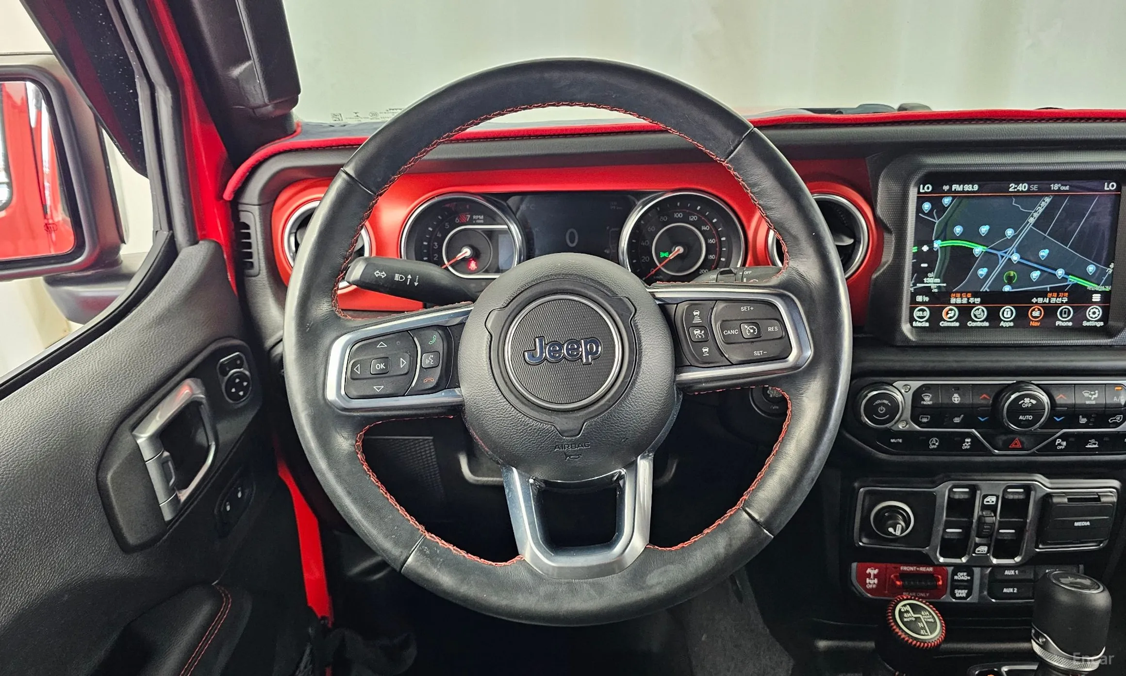 Jeep Wrangler (JL) превью 13
