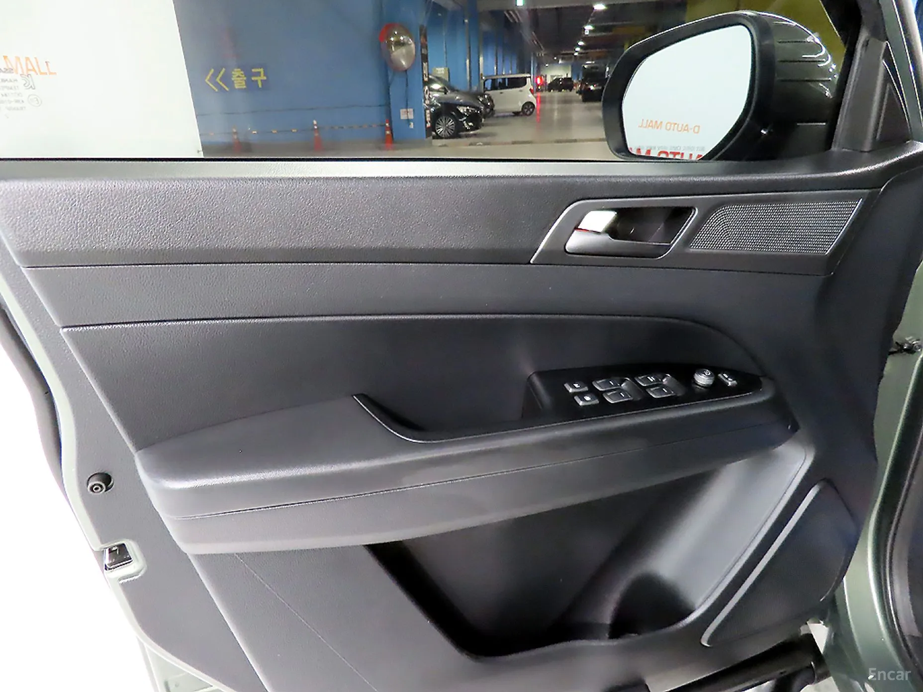 KG Mobility (SsangYong) Rexton Sports превью 12