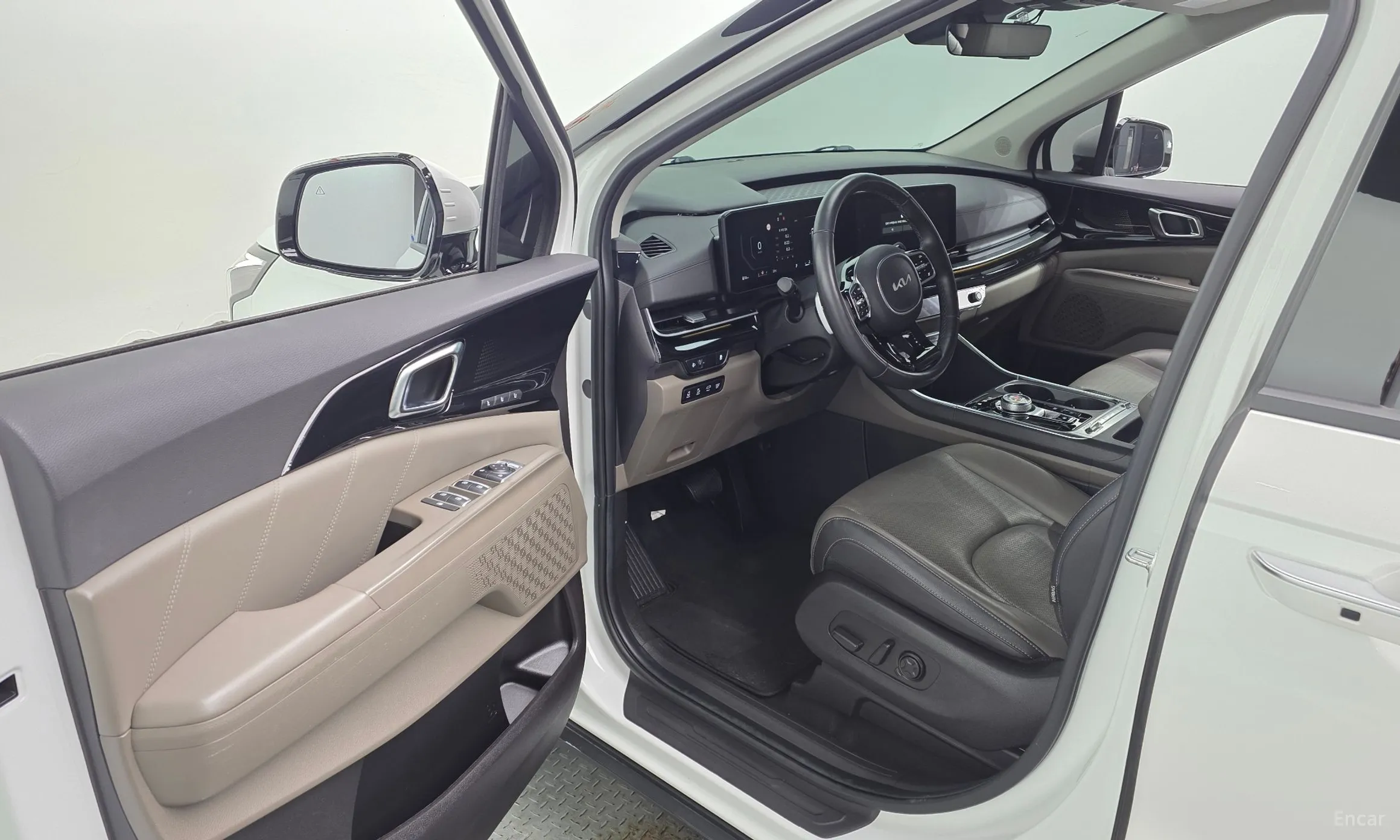 Kia Carnival 4th Generation превью 10