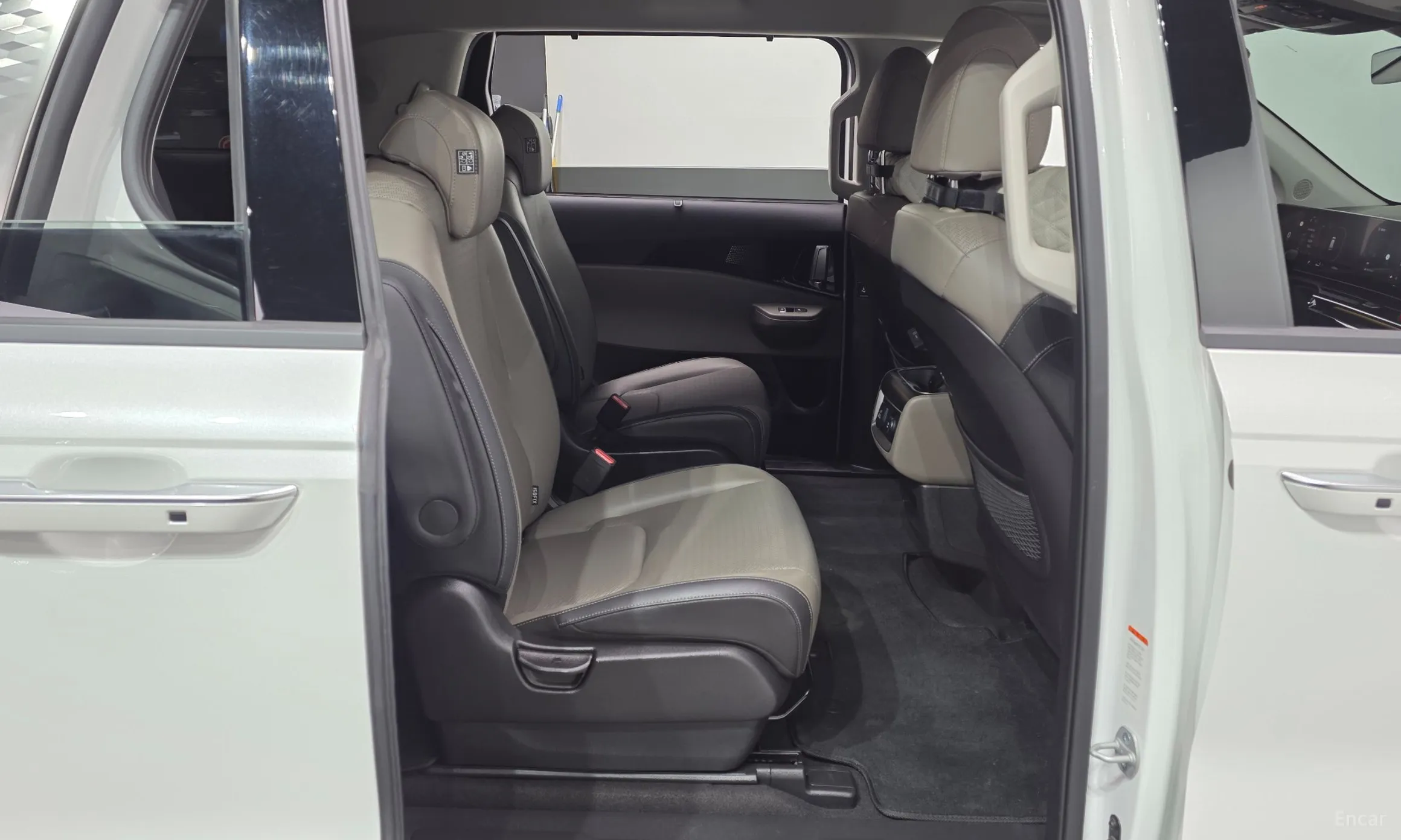 Kia Carnival 4th Generation превью 11