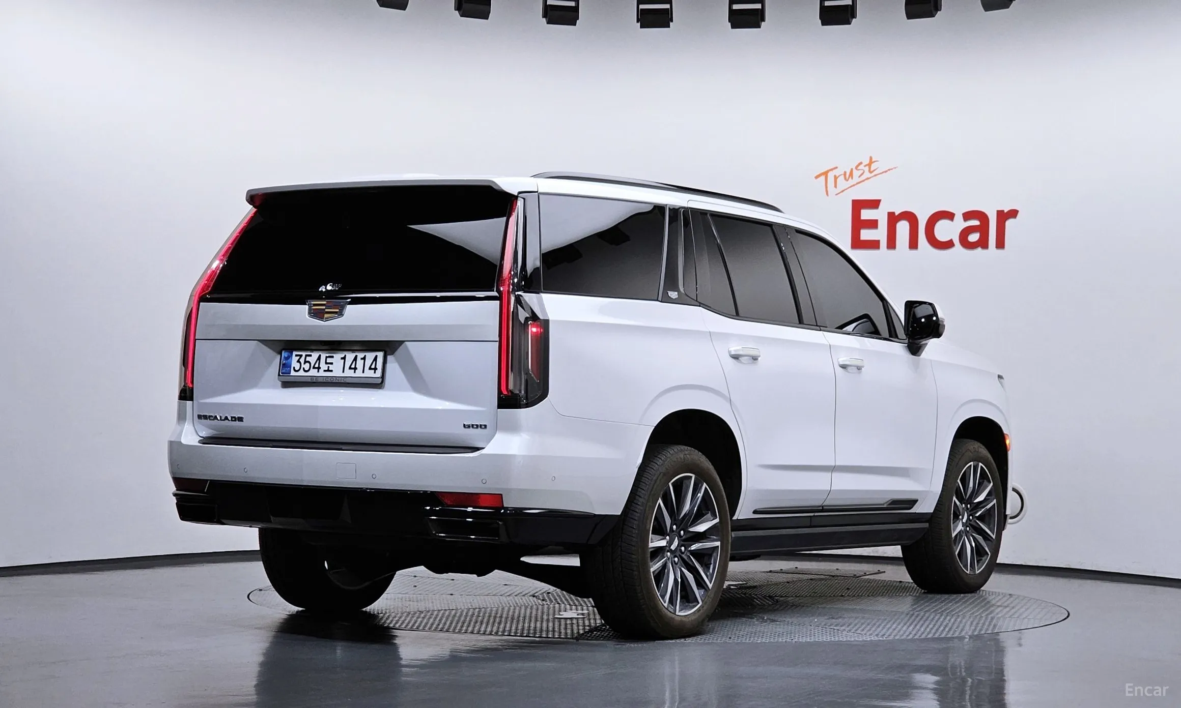 Cadillac Escalade 5th Generation