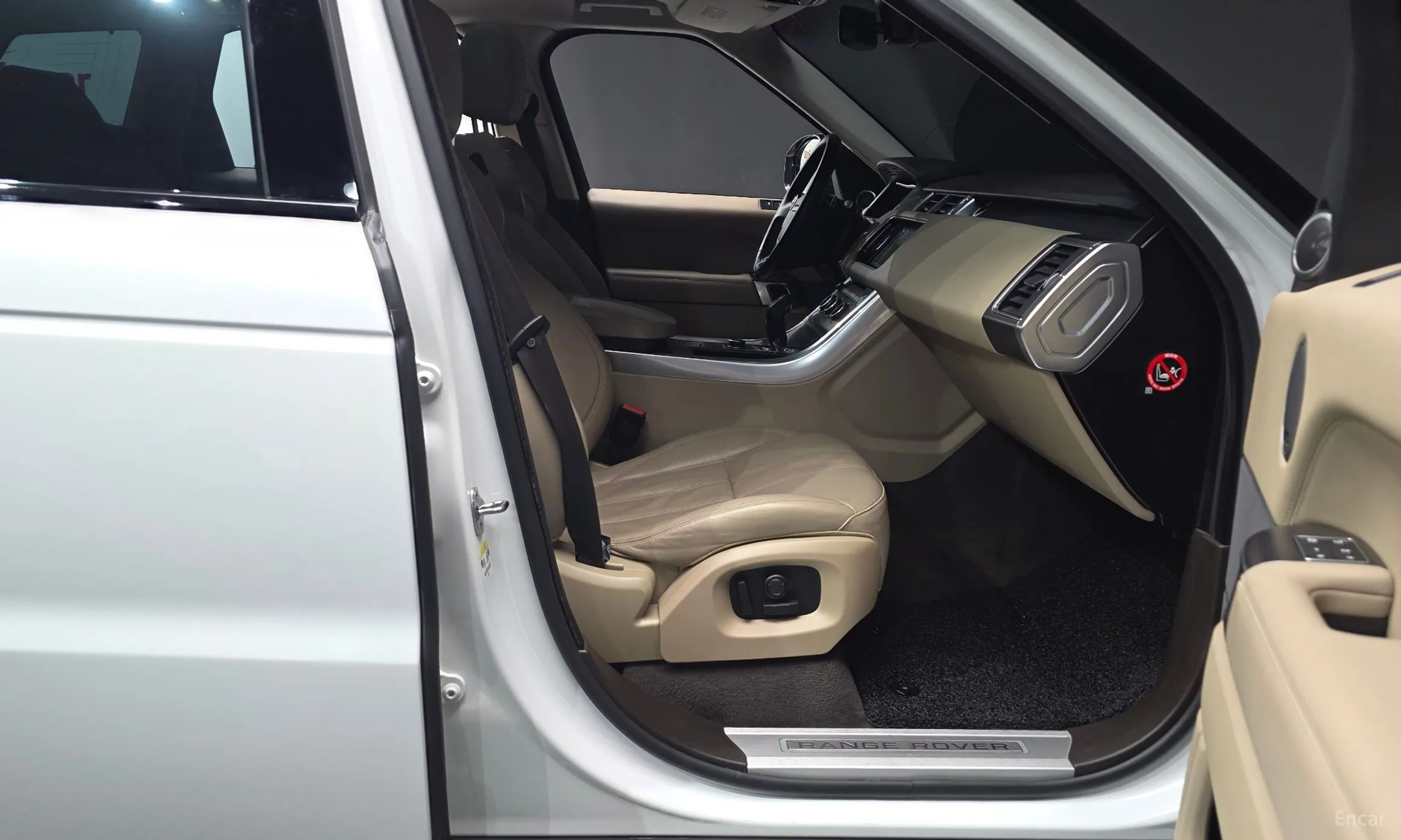 Land Rover Range Rover Sport 2nd Generation превью 10