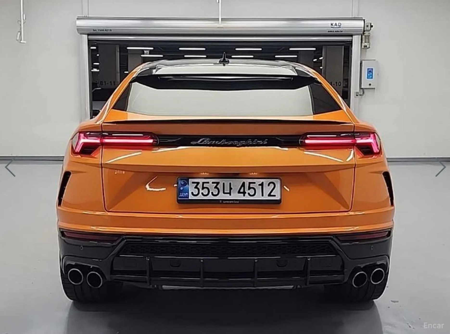 Lamborghini Urus превью 3