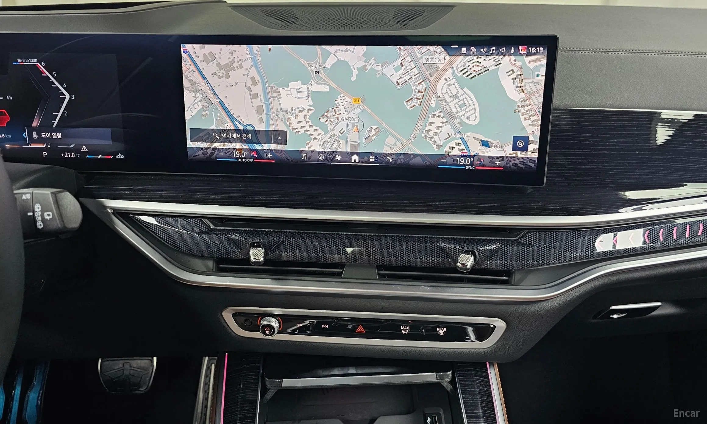 BMW X5 (G05) превью 13