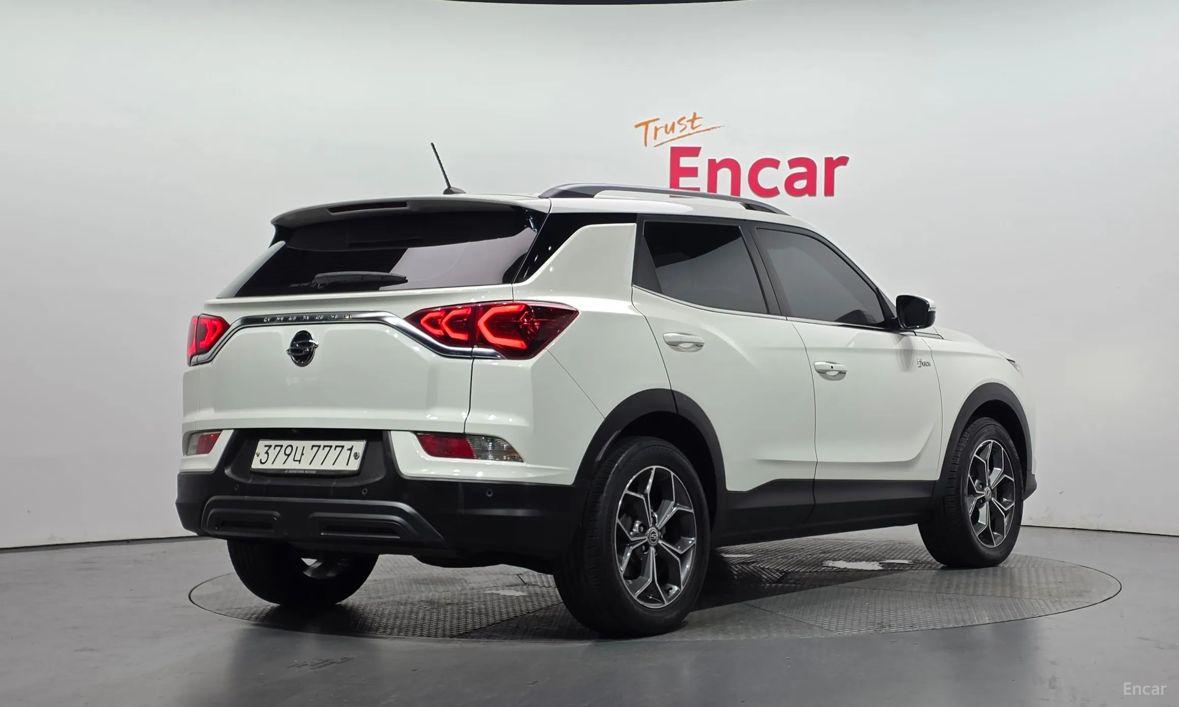 KG Mobility (SsangYong) Beautiful Korando превью 2