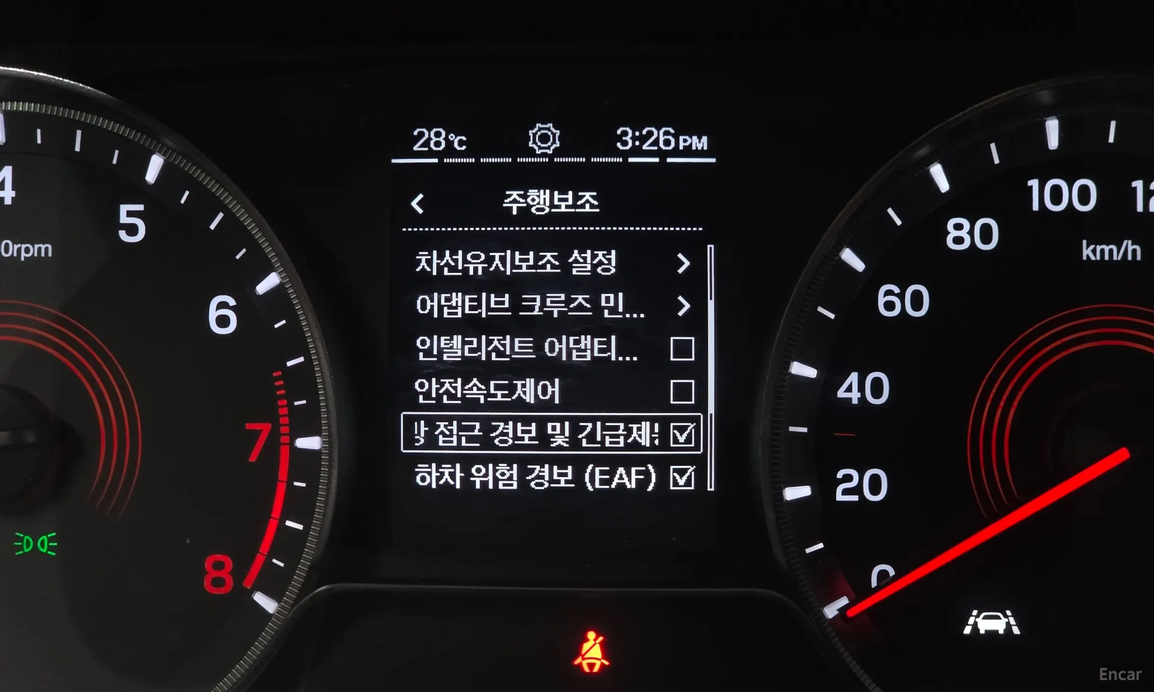 KG Mobility (SsangYong) Beautiful Korando превью 8