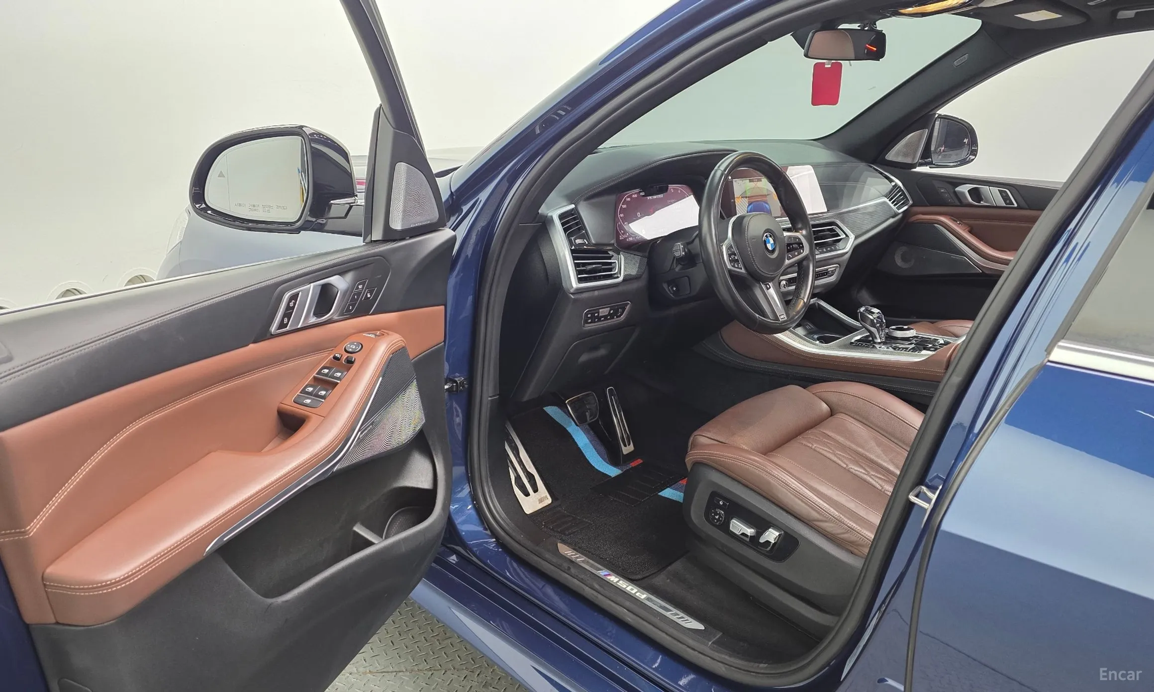 BMW X5 (G05) превью 10