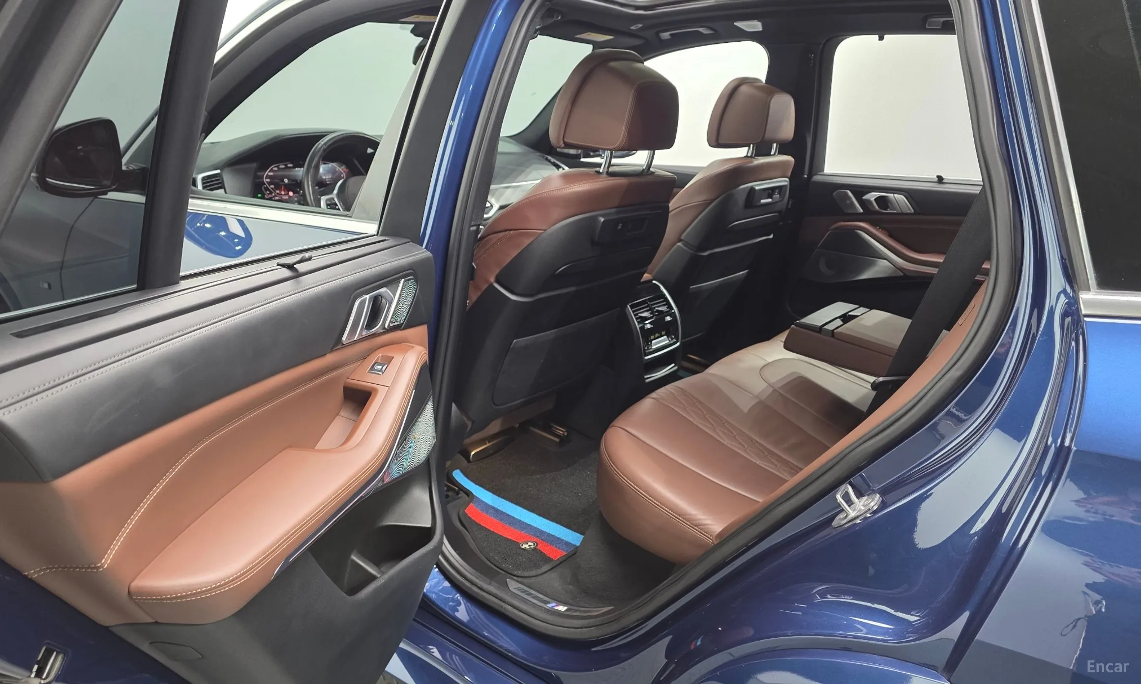 BMW X5 (G05) превью 12