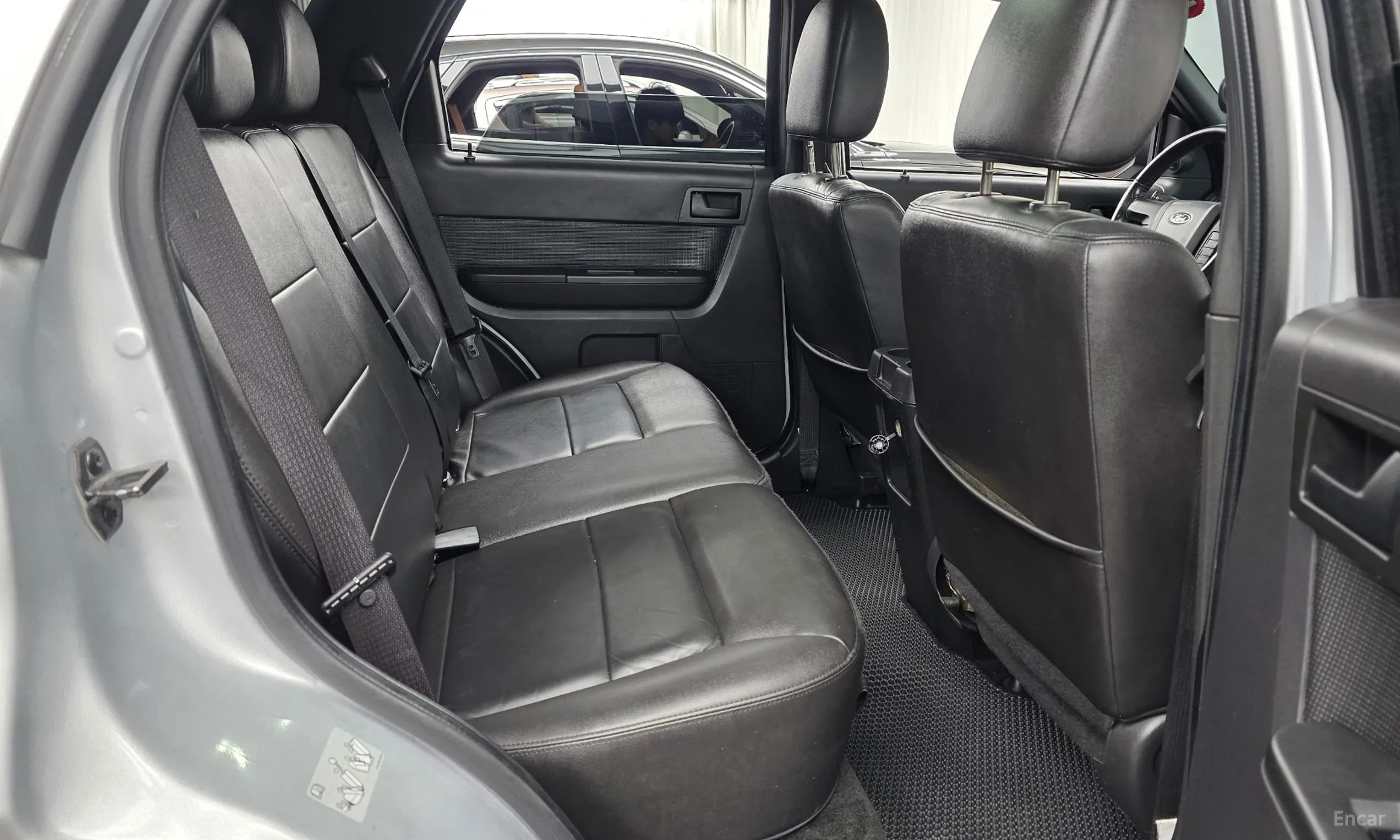 Ford Escape превью 11