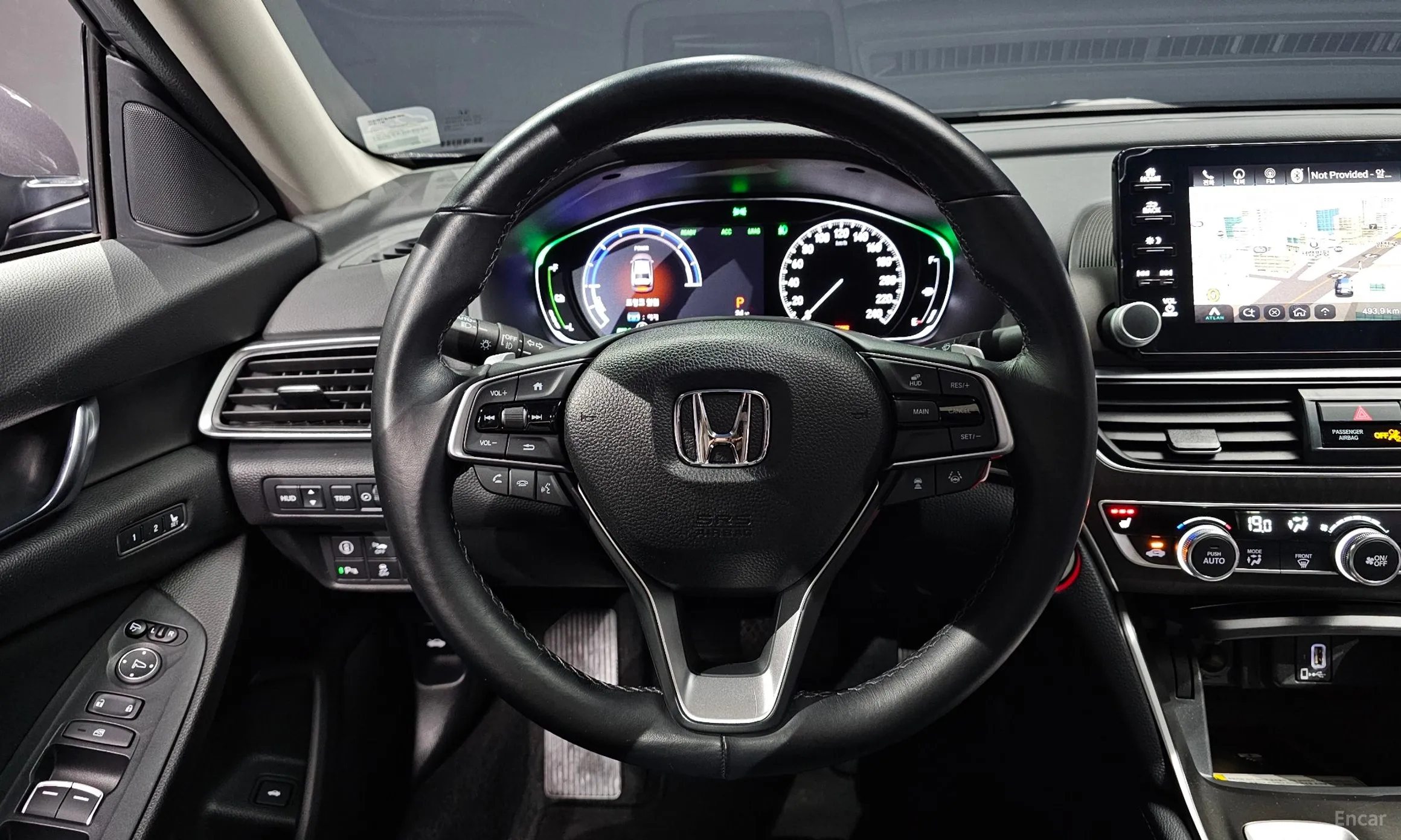 Honda Accord 10th Generation превью 12