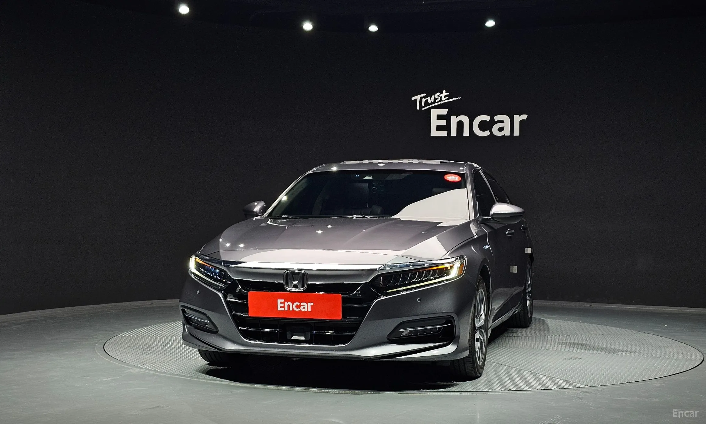 Honda Accord 10th Generation превью 3