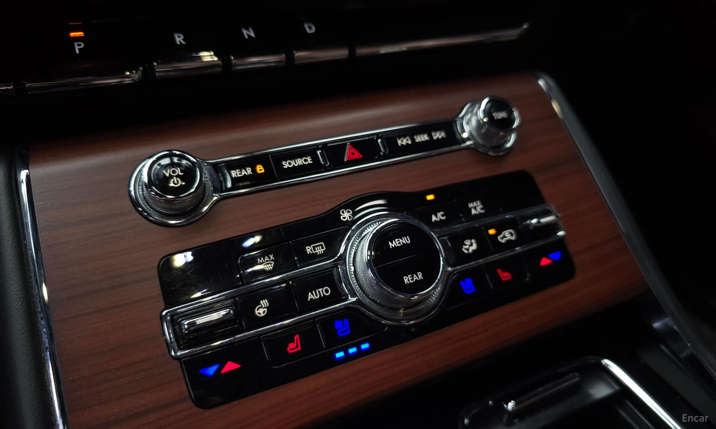 Lincoln Aviator 2nd Generation превью 17