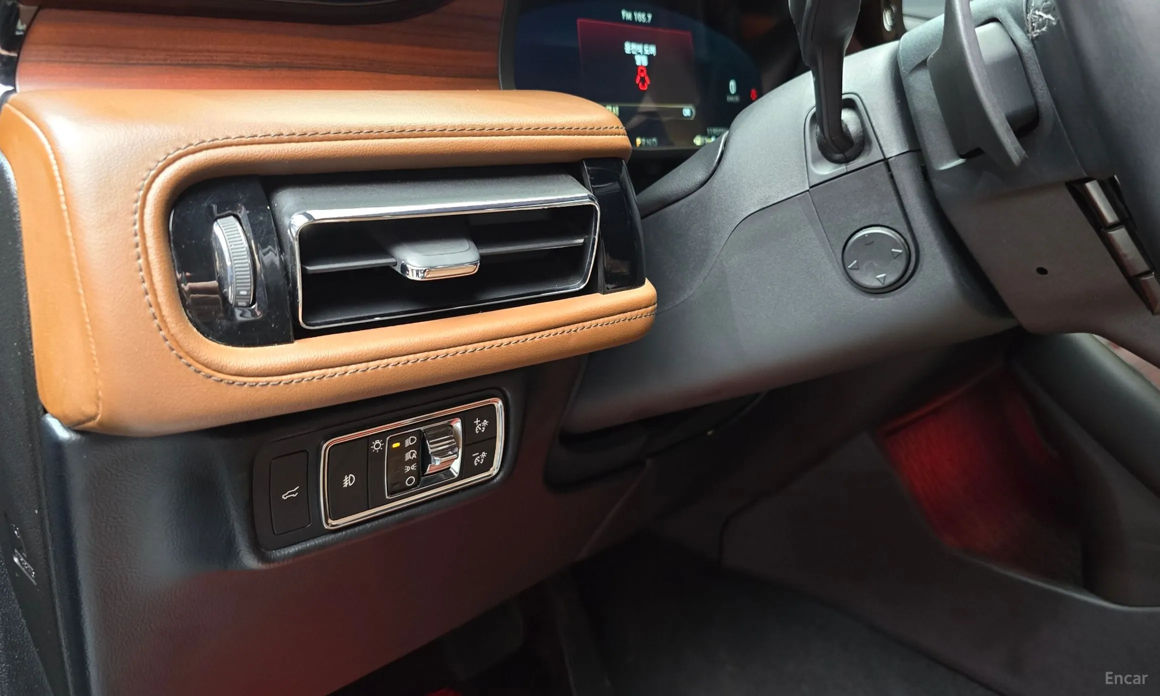 Lincoln Aviator 2nd Generation превью 18
