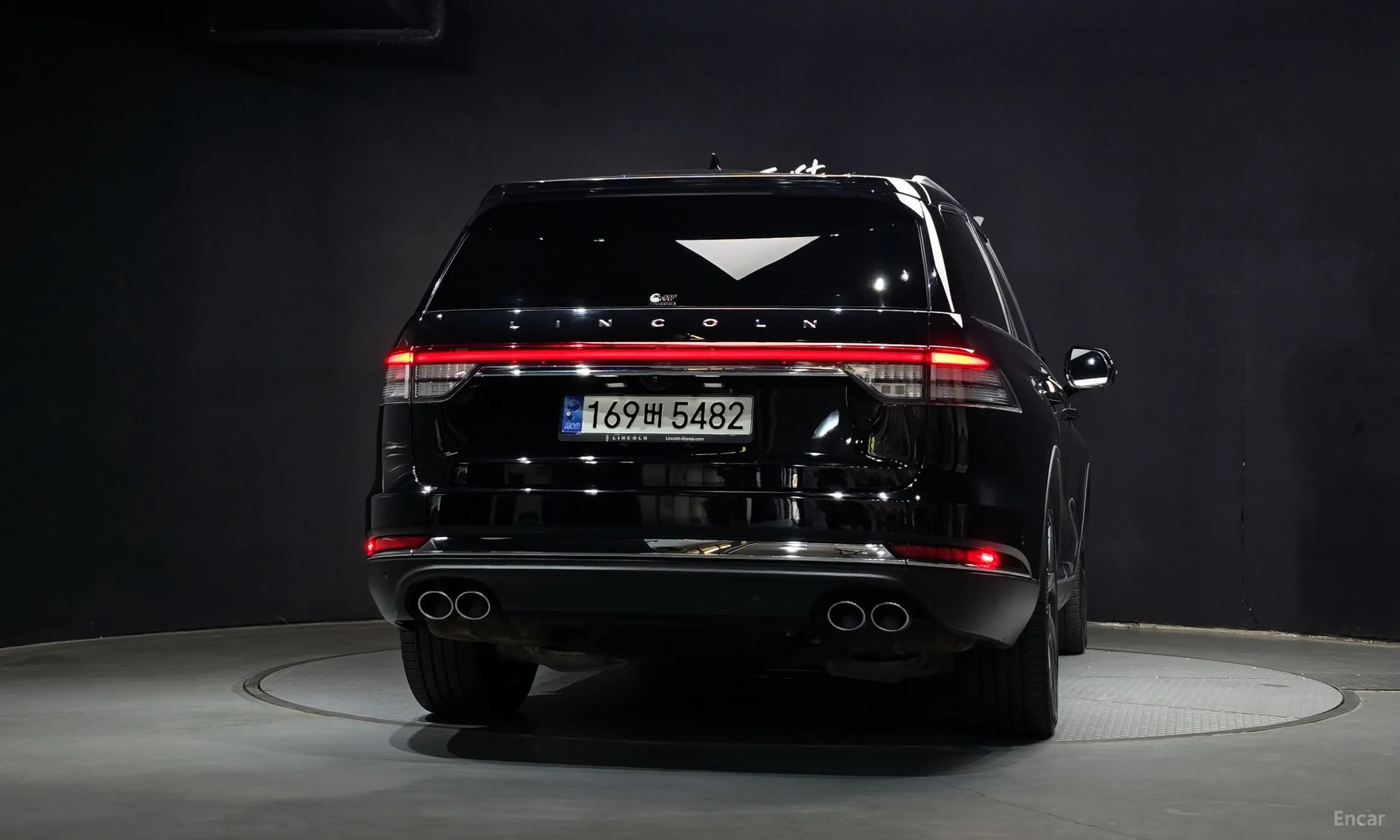 Lincoln Aviator 2nd Generation превью 4