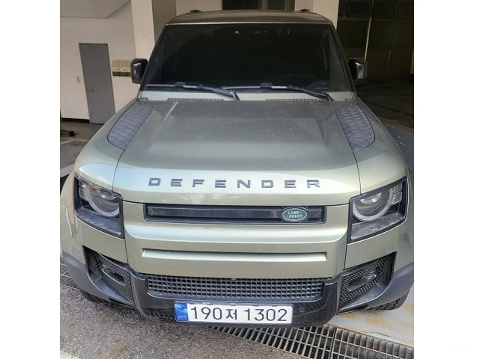 Land Rover Defender (L663)