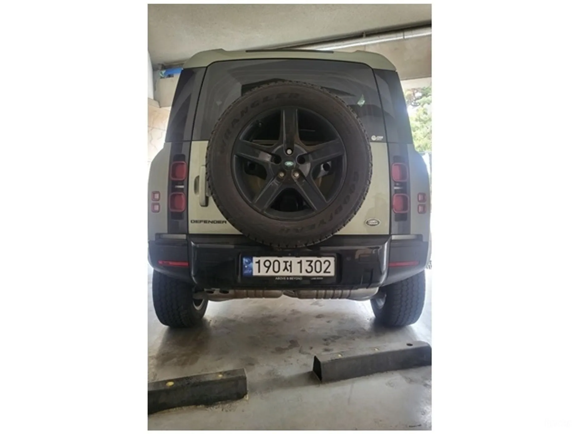 Land Rover Defender (L663) превью 3