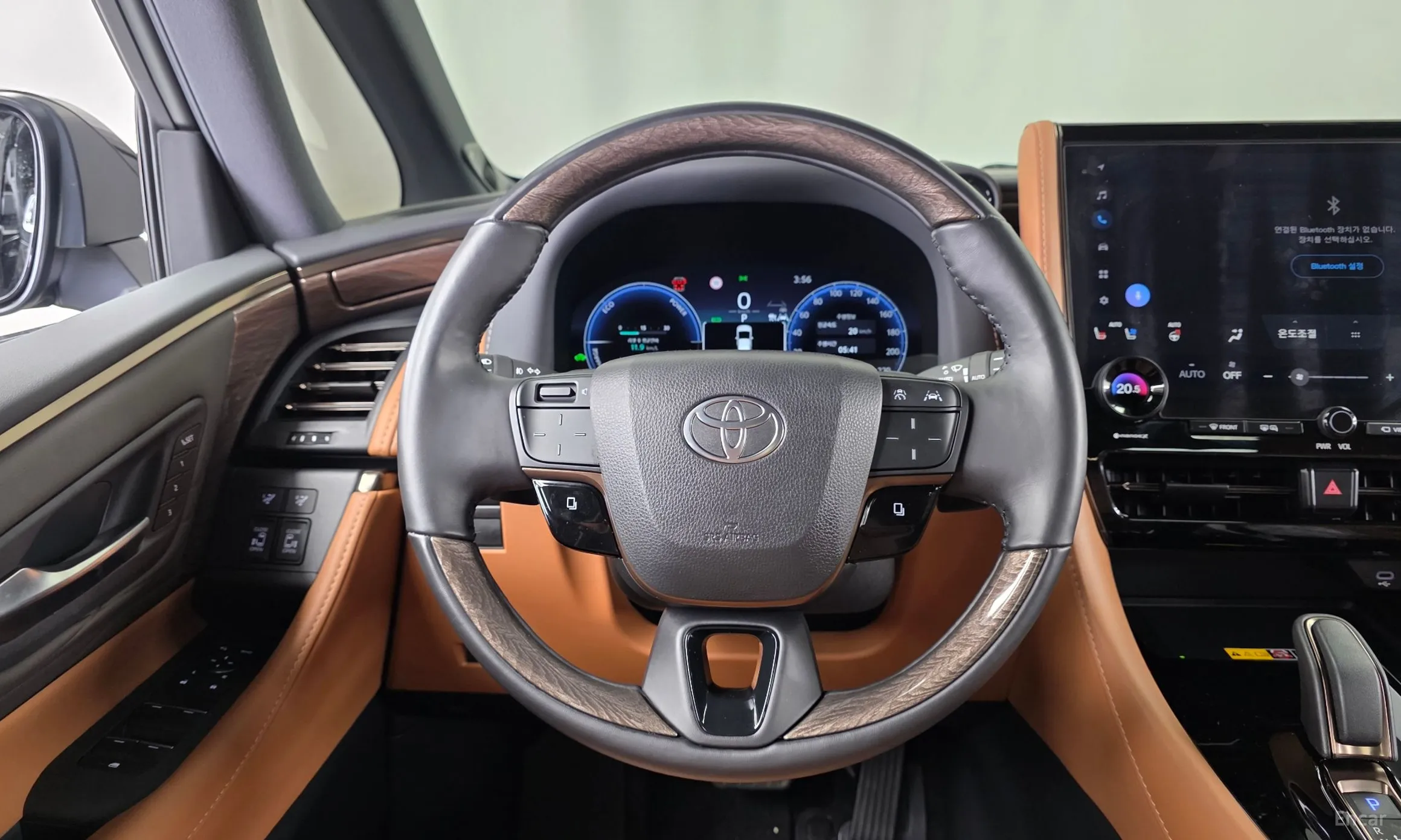 Toyota Alphard 4th Generation превью 13