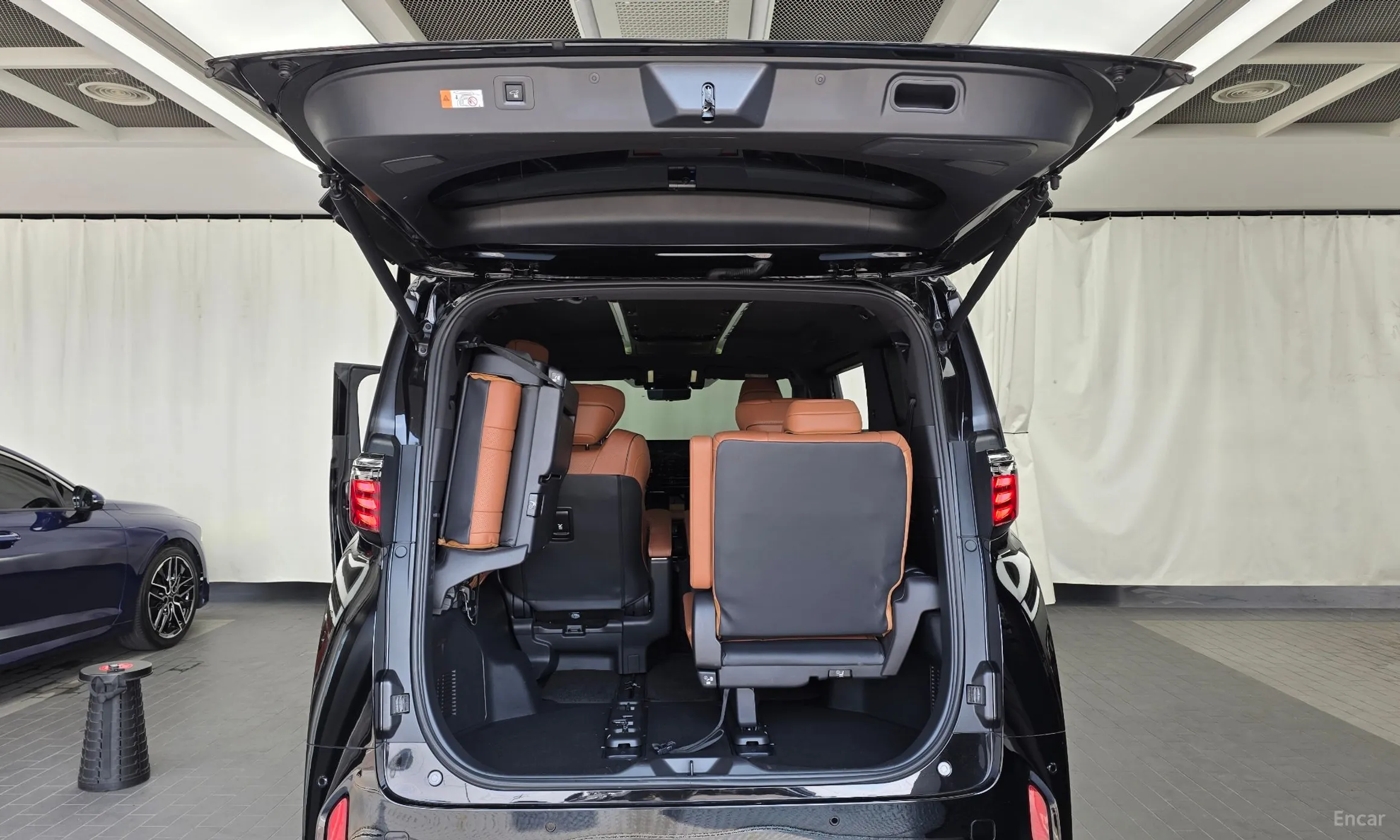 Toyota Alphard 4th Generation превью 17