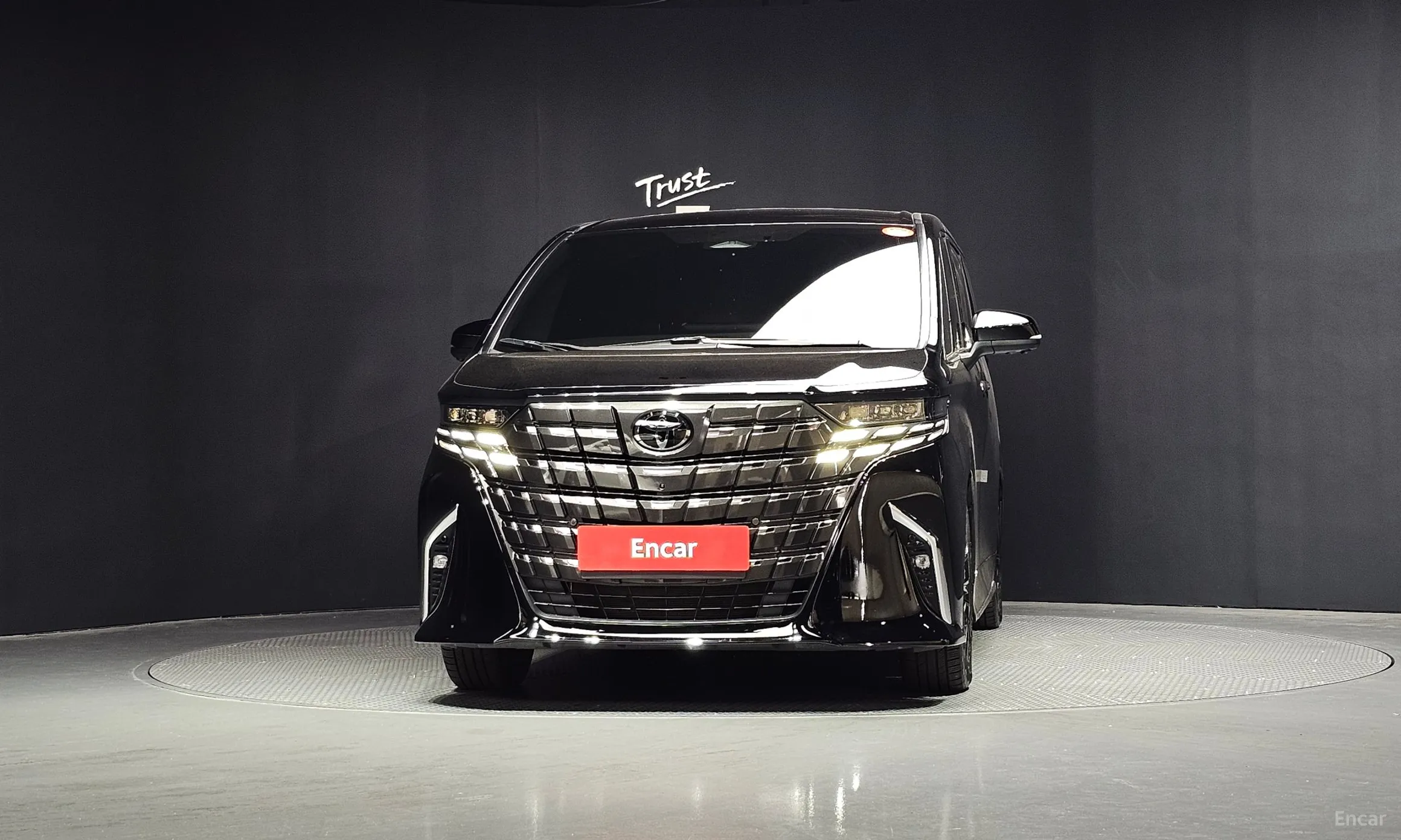Toyota Alphard 4th Generation превью 3