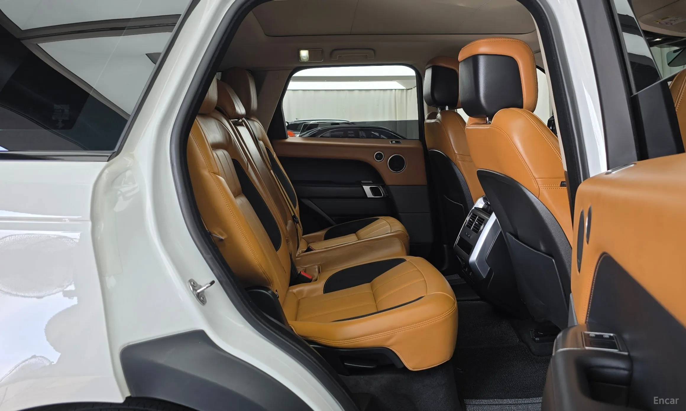 Land Rover Range Rover Sport 2nd Generation превью 11