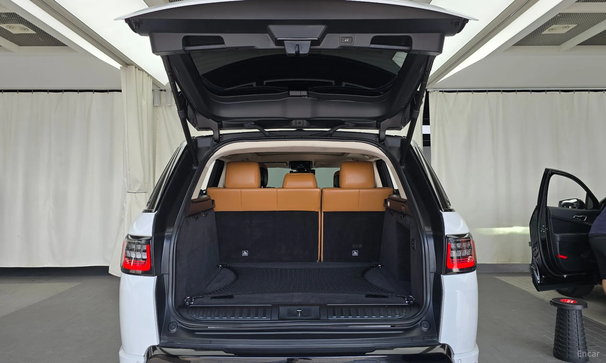 Land Rover Range Rover Sport 2nd Generation превью 20