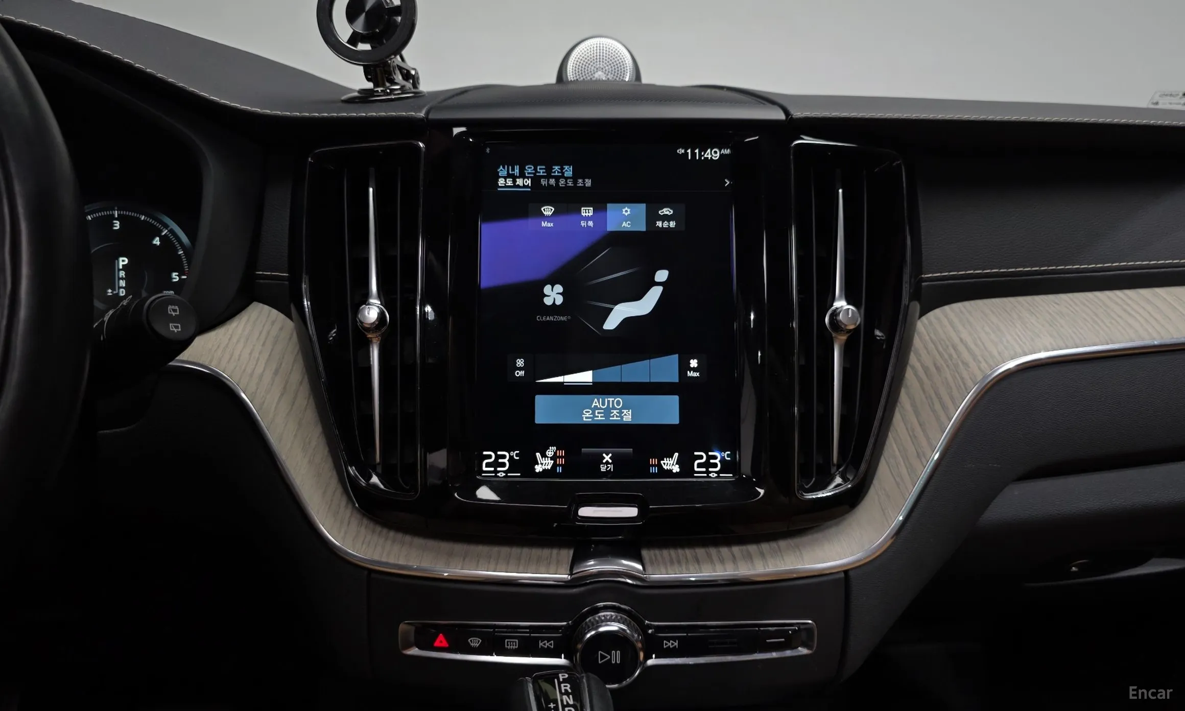 Volvo XC60 Gen 2 превью 13