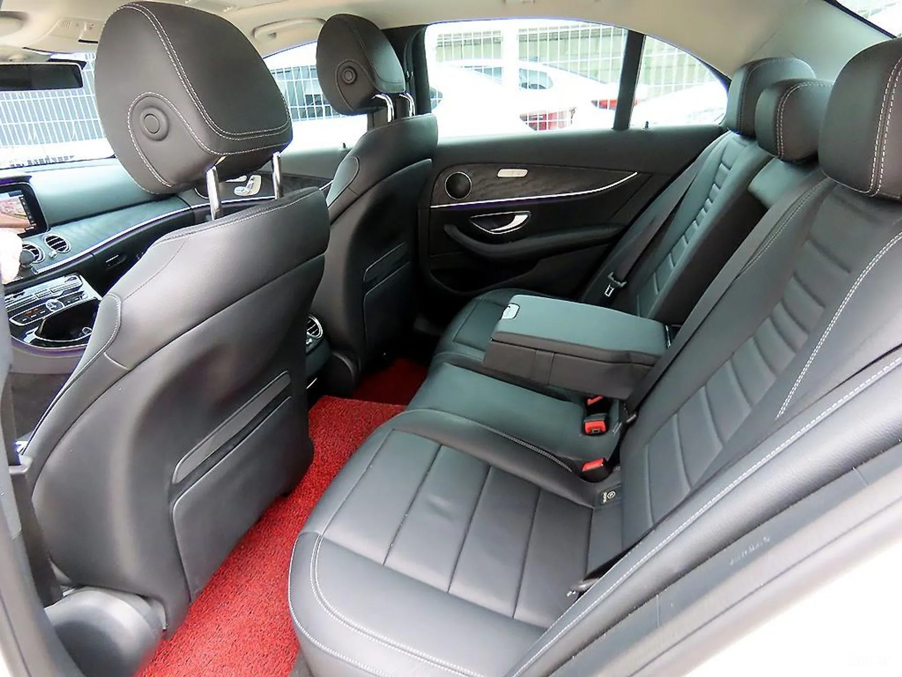 Mercedes Benz E-Class W213 превью 6
