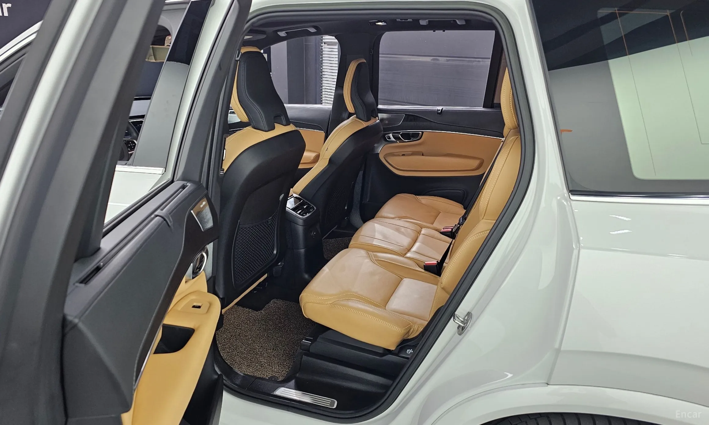 Volvo XC90 Gen 2 превью 11