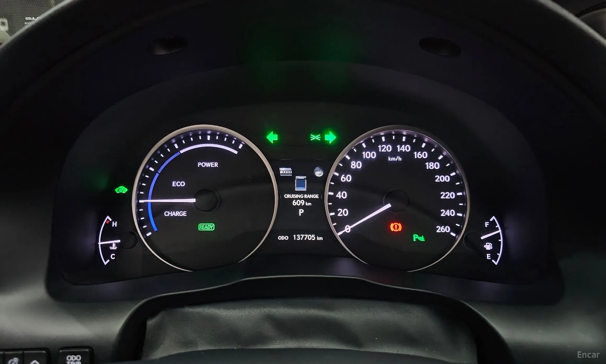 Lexus New ES300h превью 8