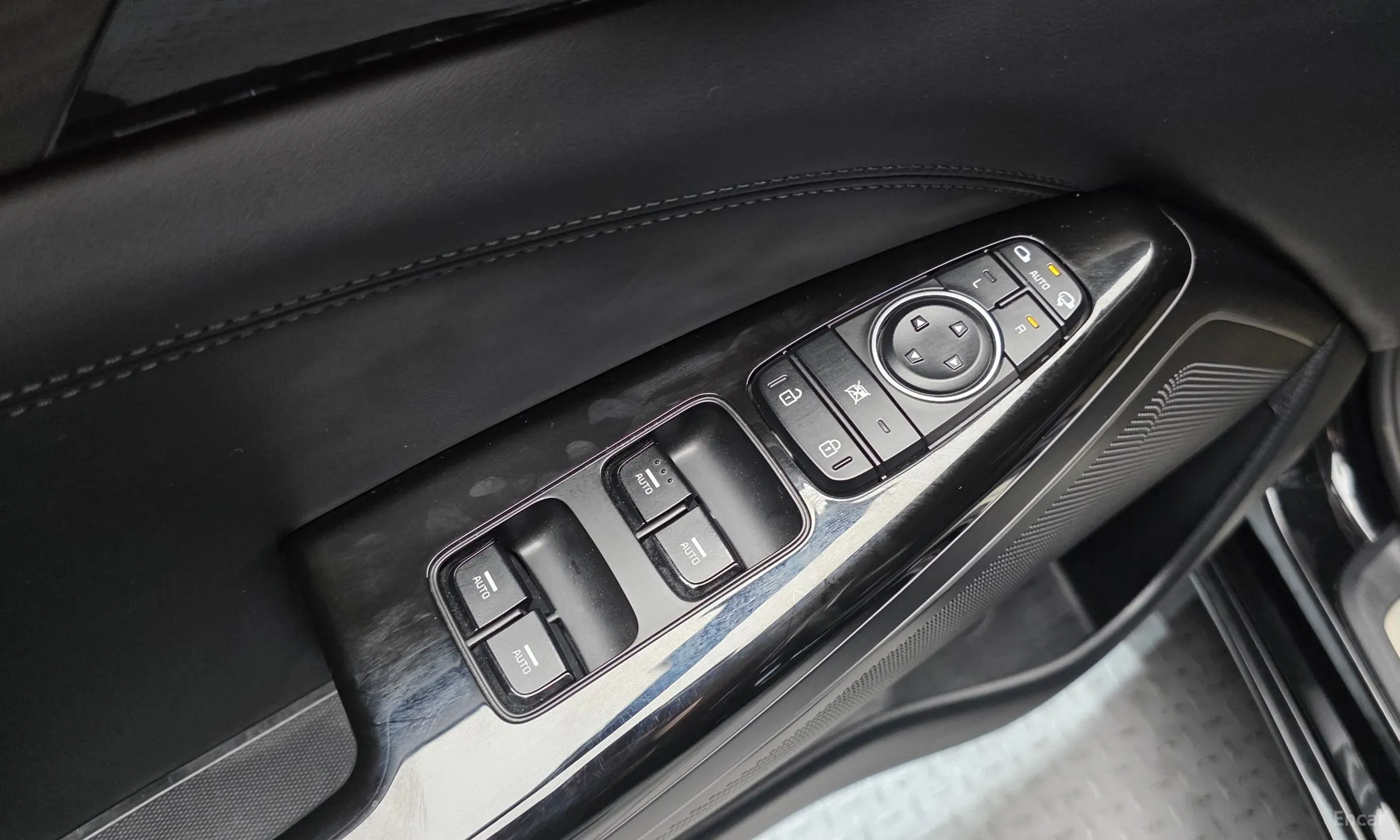 Kia K7 Premier превью 18